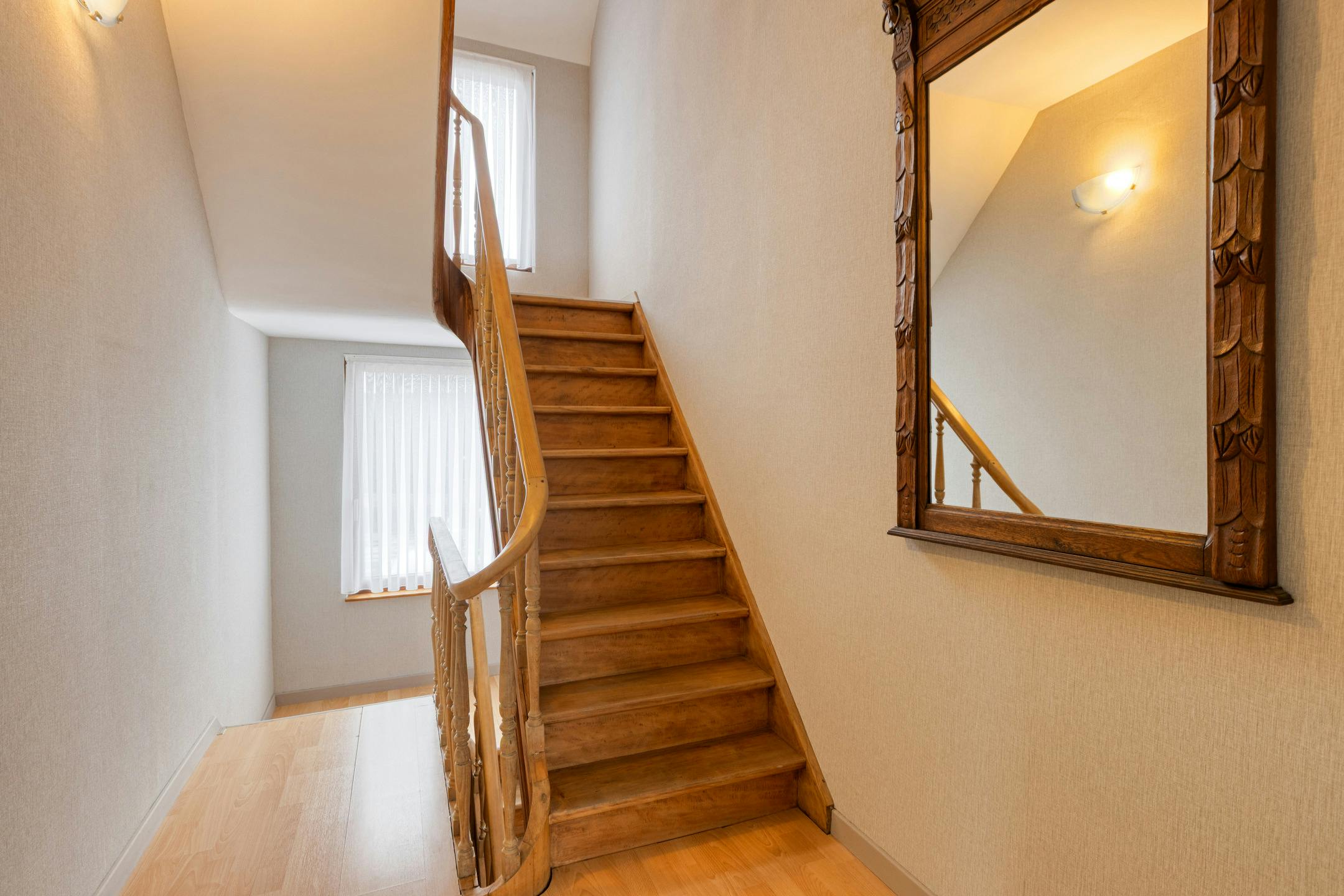 Instapklare gezinswoning met tuin en 4 slpk in Rumbeke foto 11