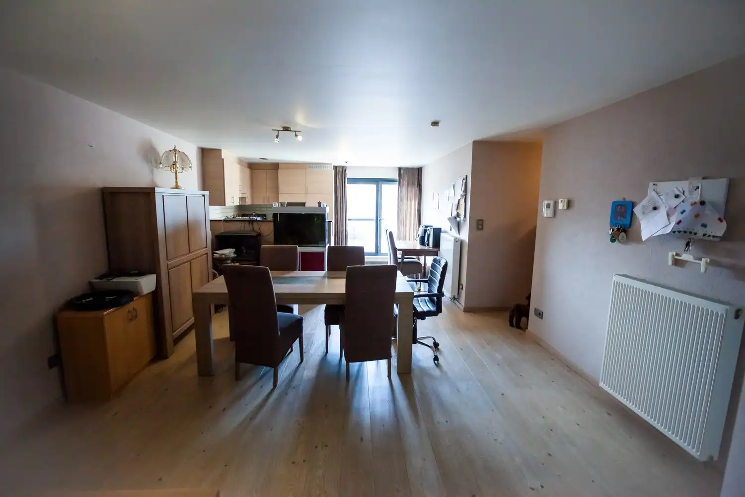 Appartement 1ste verdieping met ruim terras. foto 5
