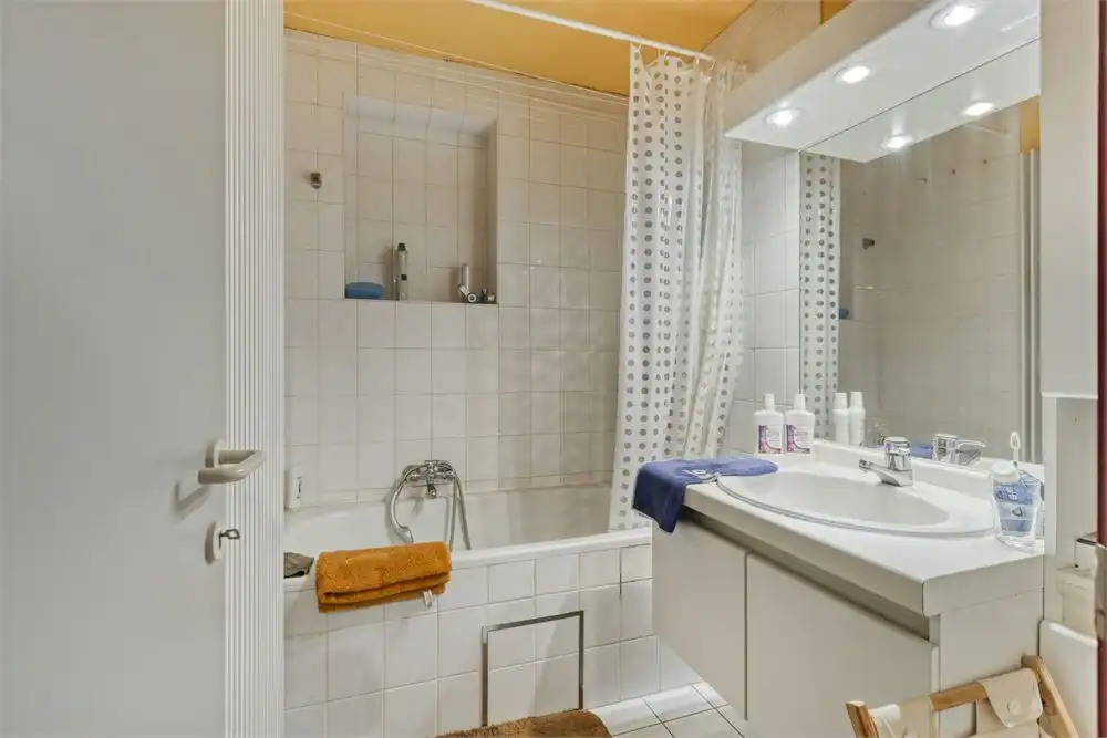 Dakappartement in kleine residentie foto 13