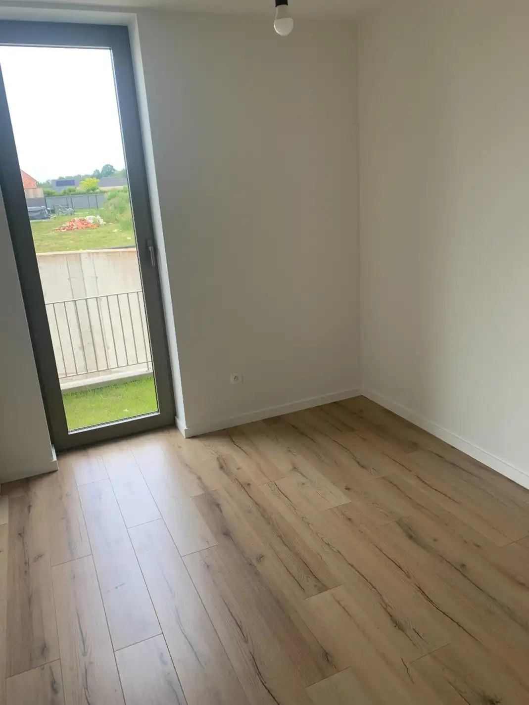 Energie zuinig 2 slaapkamer appartement te huur in het hart van Diepenbeek. foto 13