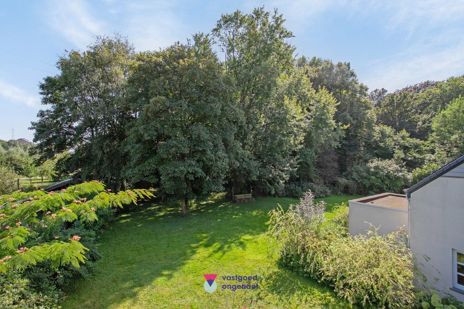 Te koop: Unieke en Rustig Gelegen Villa in Evergem foto 20