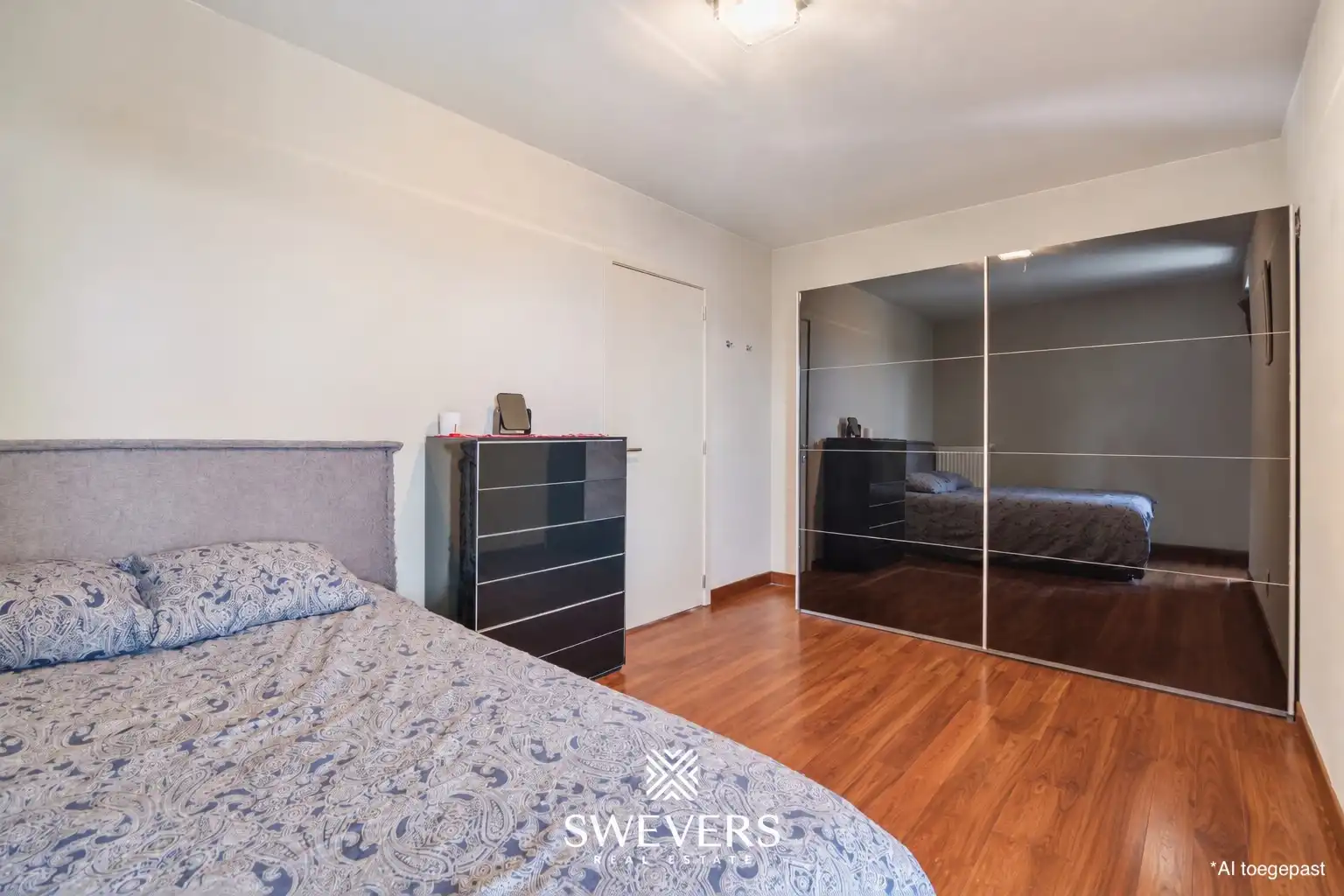 Uitstekend gelegen appartement met 2 slaapkamers en ondergrondse staanplaats foto 13