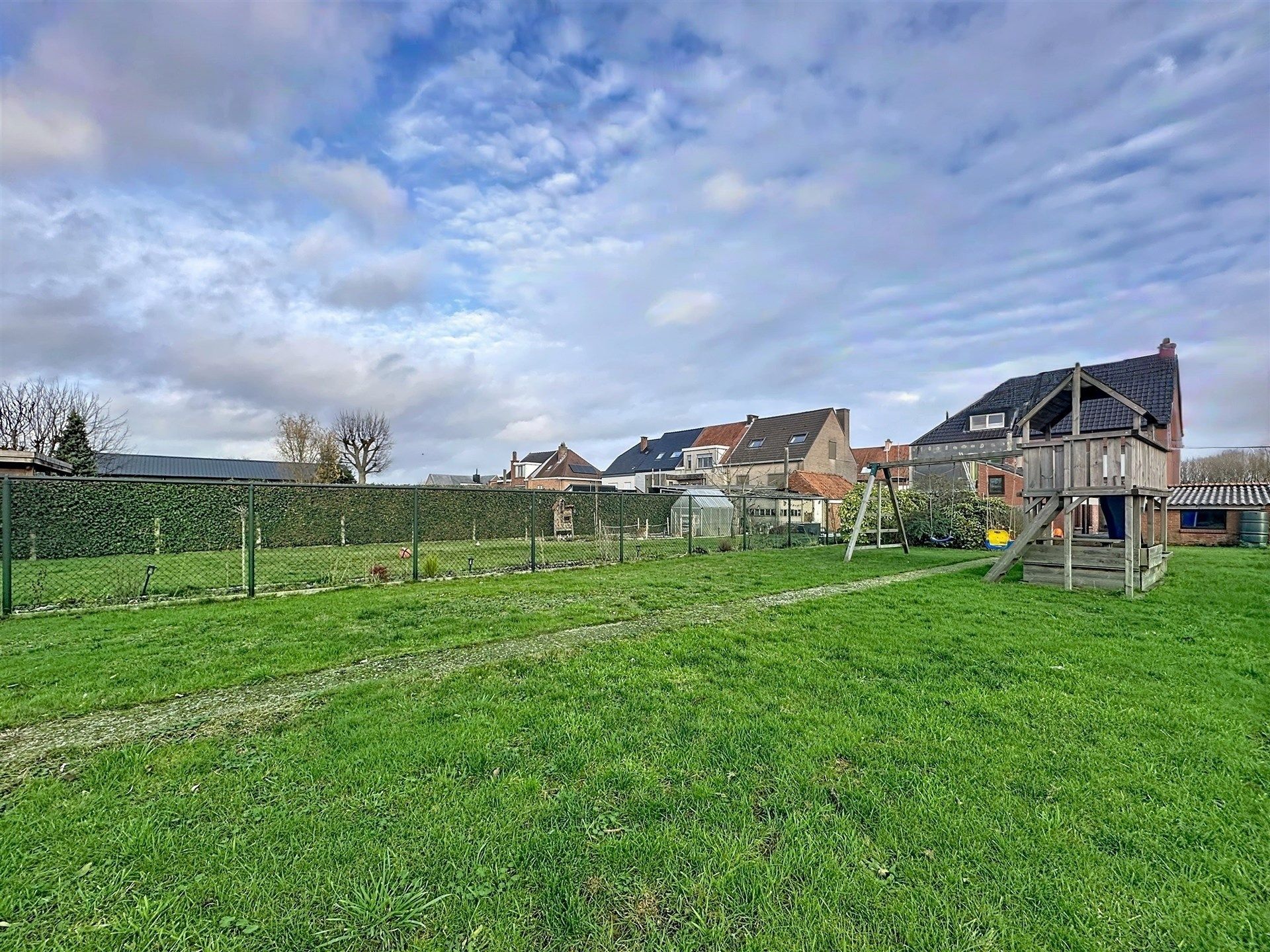 Prachtige woning met 4 slaapkamers in Bazel op perceel van 560m² foto 16