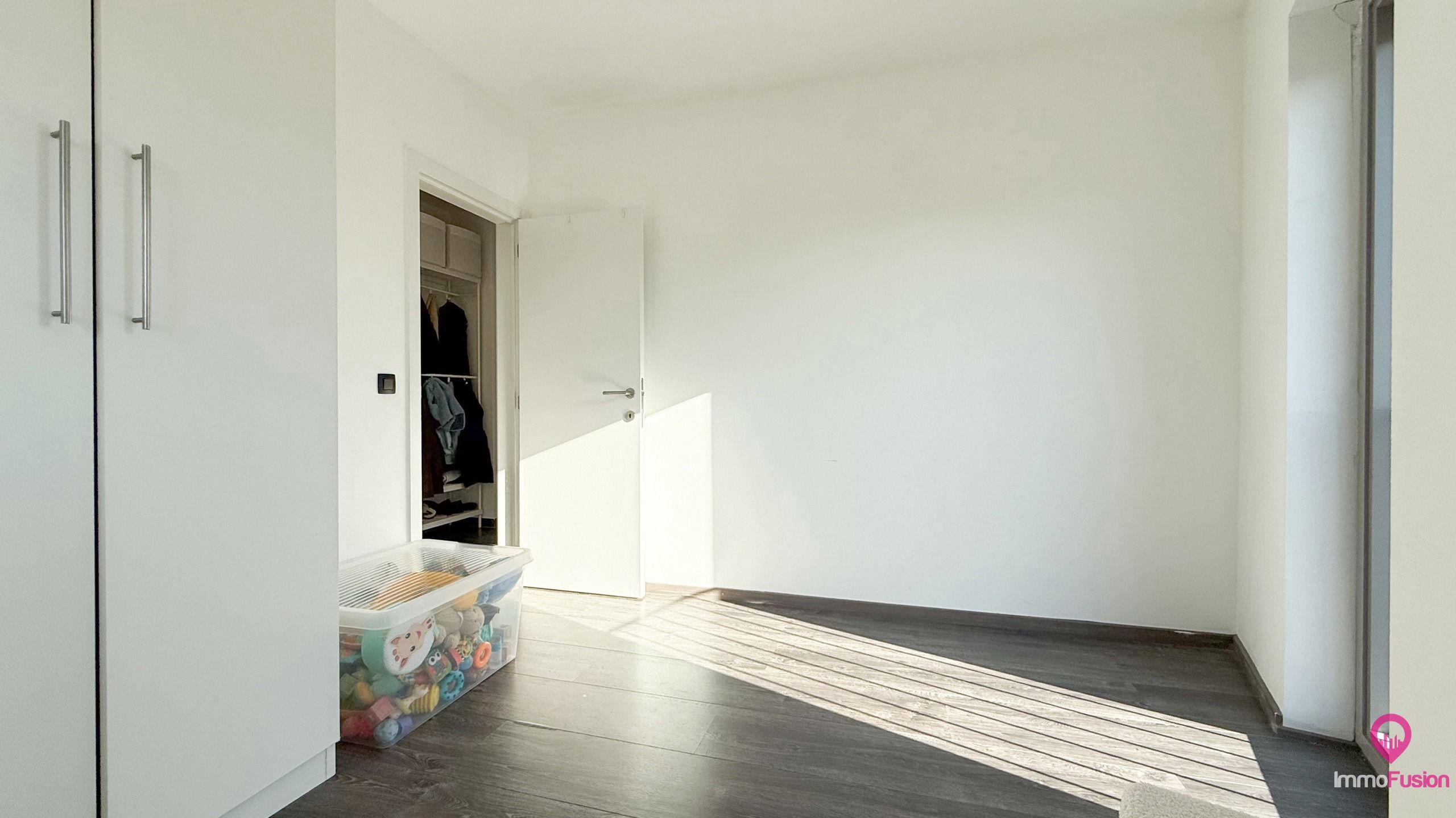 Instapklaar app met garagebox en 3slpk + ideale ligging! foto 25