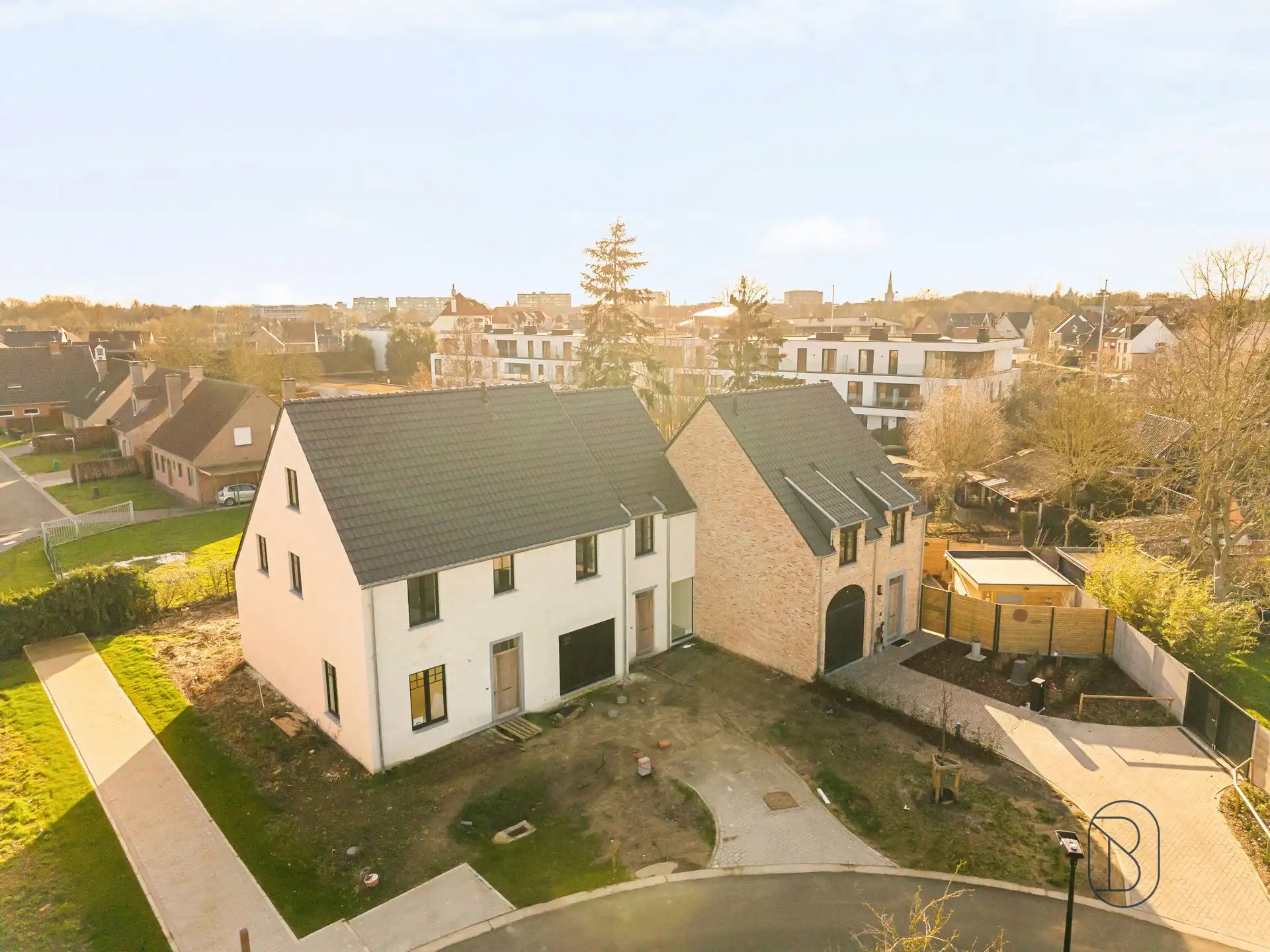 Moderne en landelijke nieuwbouwwoning nabij centrum Waregem! foto 3