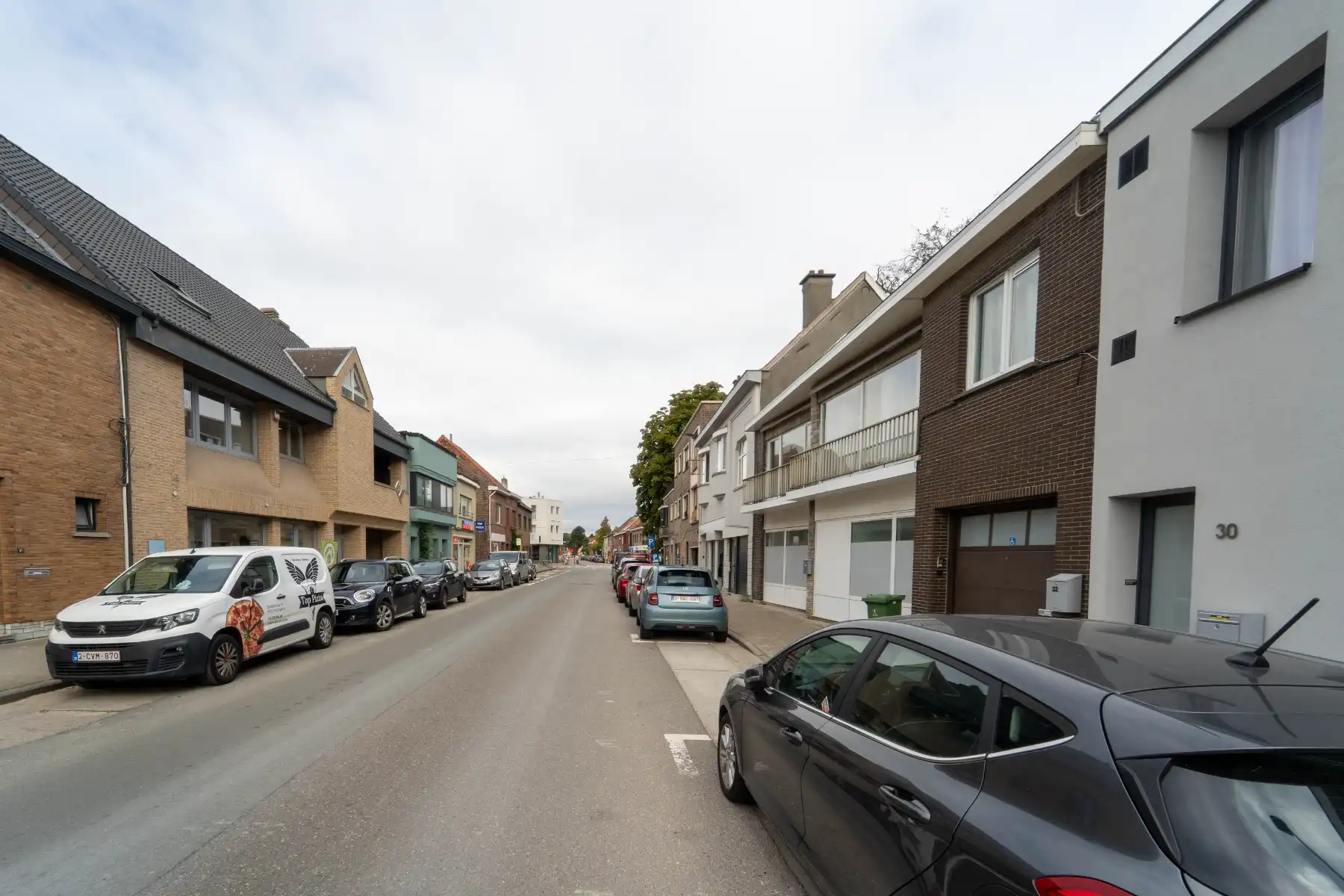 Zeer bereikbaar handelspand (119m²) met meerdere open ruimtes en tuin in Zwijnaarde foto 26