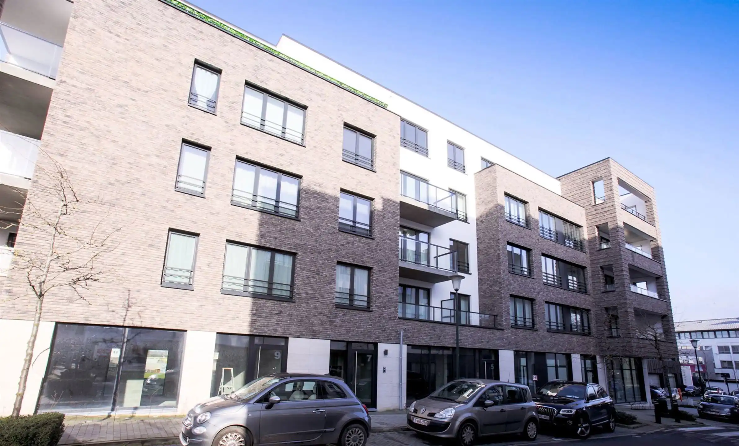 Parkeerplaats te huur foto 2