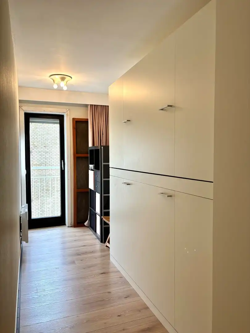 Verzorgd appartement op de zeedijk van Nieuwpoort-bad foto 12