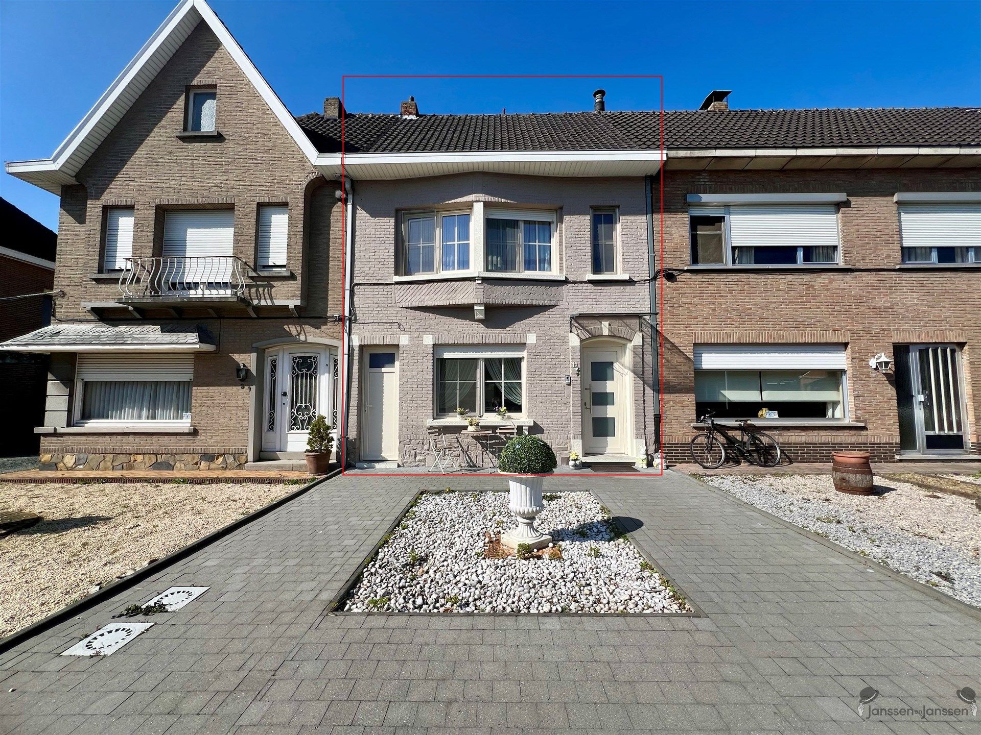 ()=>{if(producerUpdateValueVersion(node),producerAccessed(node),node.value===ERRORED)throw node.error;return node.value} Groeneboomgaardstraat 11 - 9220 HAMME
