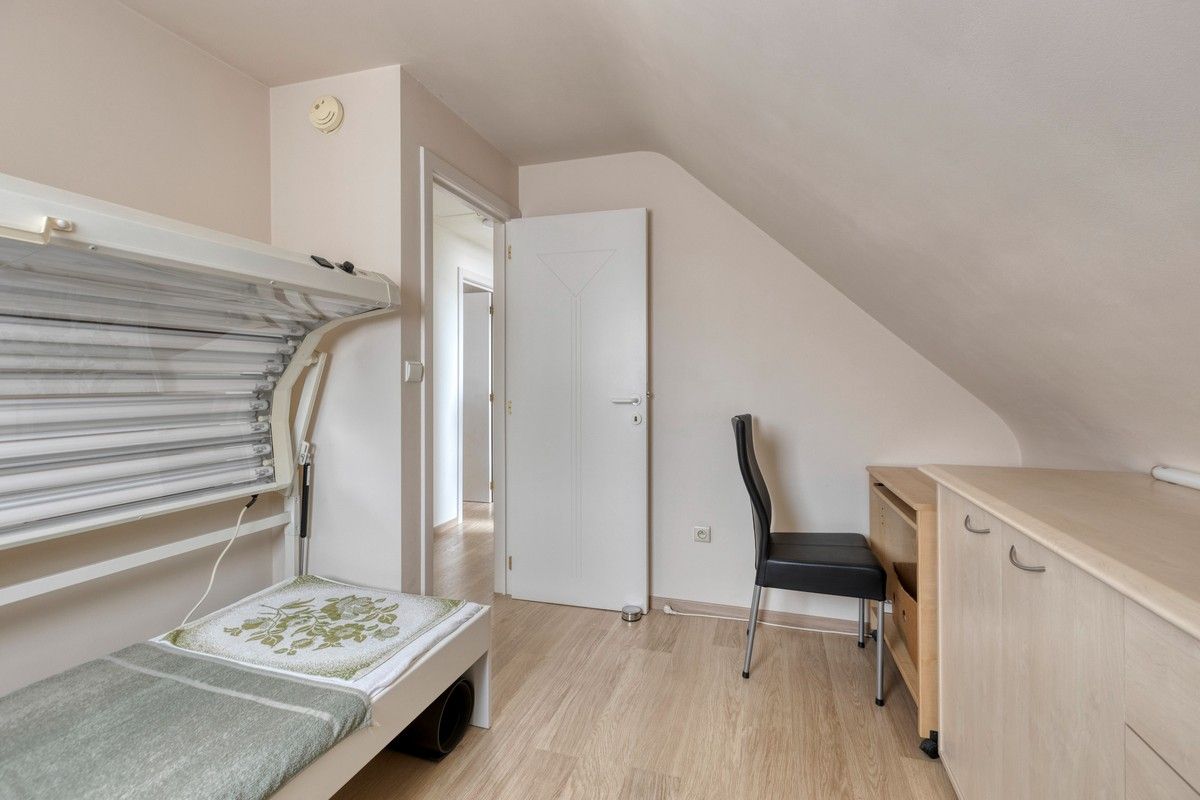 Charmante, vrijstaande woning met 3 slaapkamers op een steenworp van het centrum van Lanaken foto 18