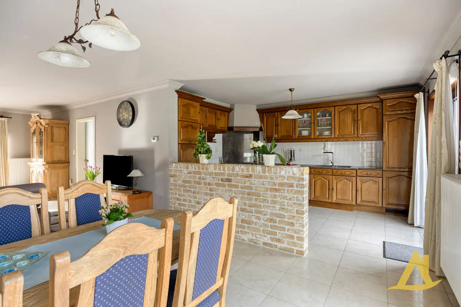 PRACHTIGE WONING IN LANDELIJKE STIJL TE LOKSBERGEN! foto 8