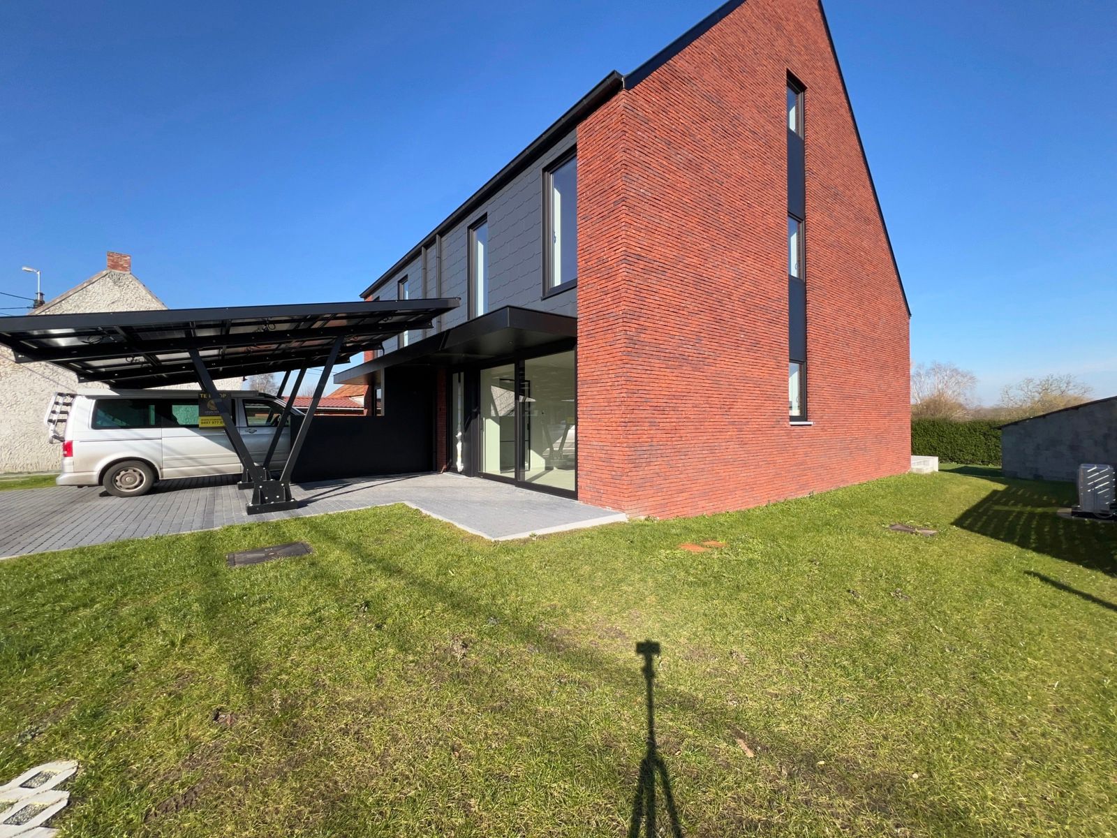 Prachtige woning met 4 slaapkamers foto 32