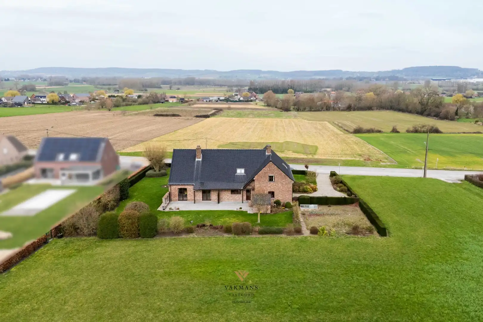 Elegante villa op 5000 m² op een gegeerde locatie foto 27