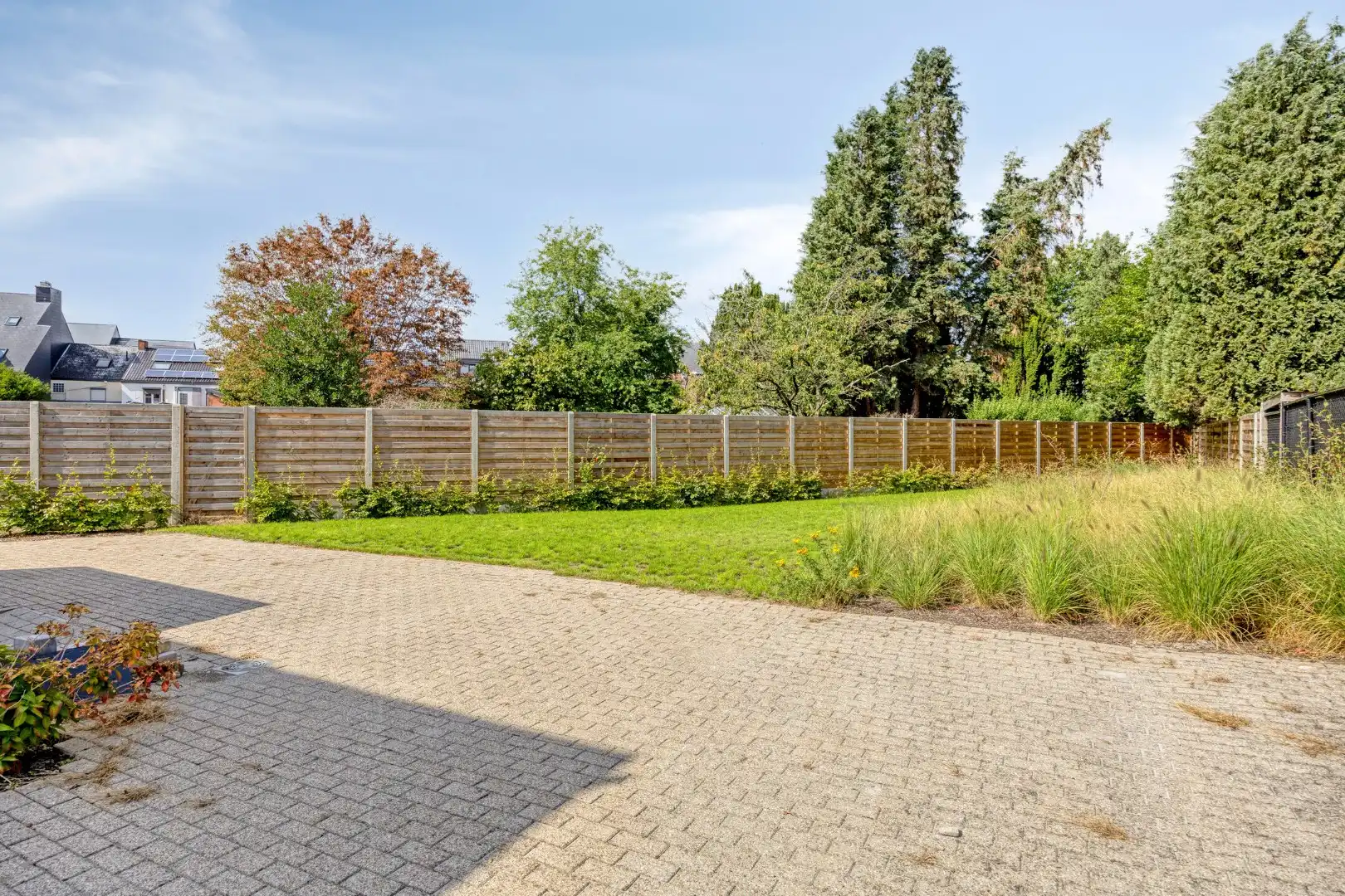 Gerenoveerde woning met 3 slpks, ruime tuin en inpandige garage in Tessenderlo-Ham ! foto 20