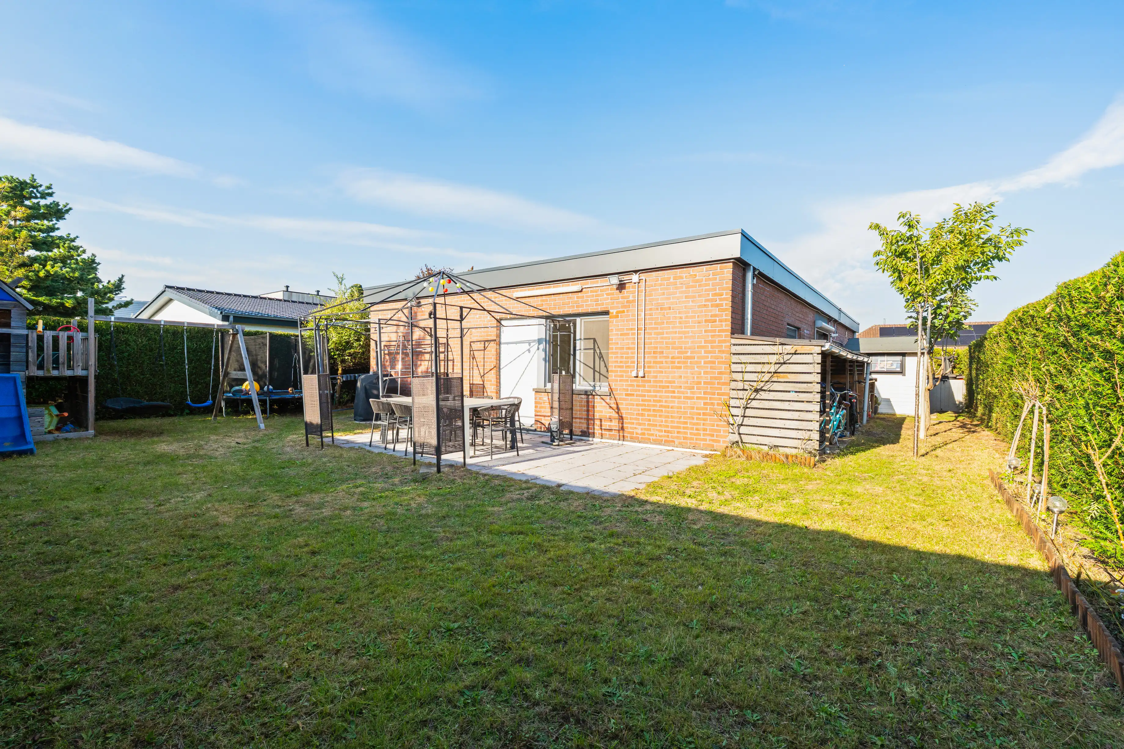 Gerenoveerde bungalow met 3 slpks in Evergem foto 11