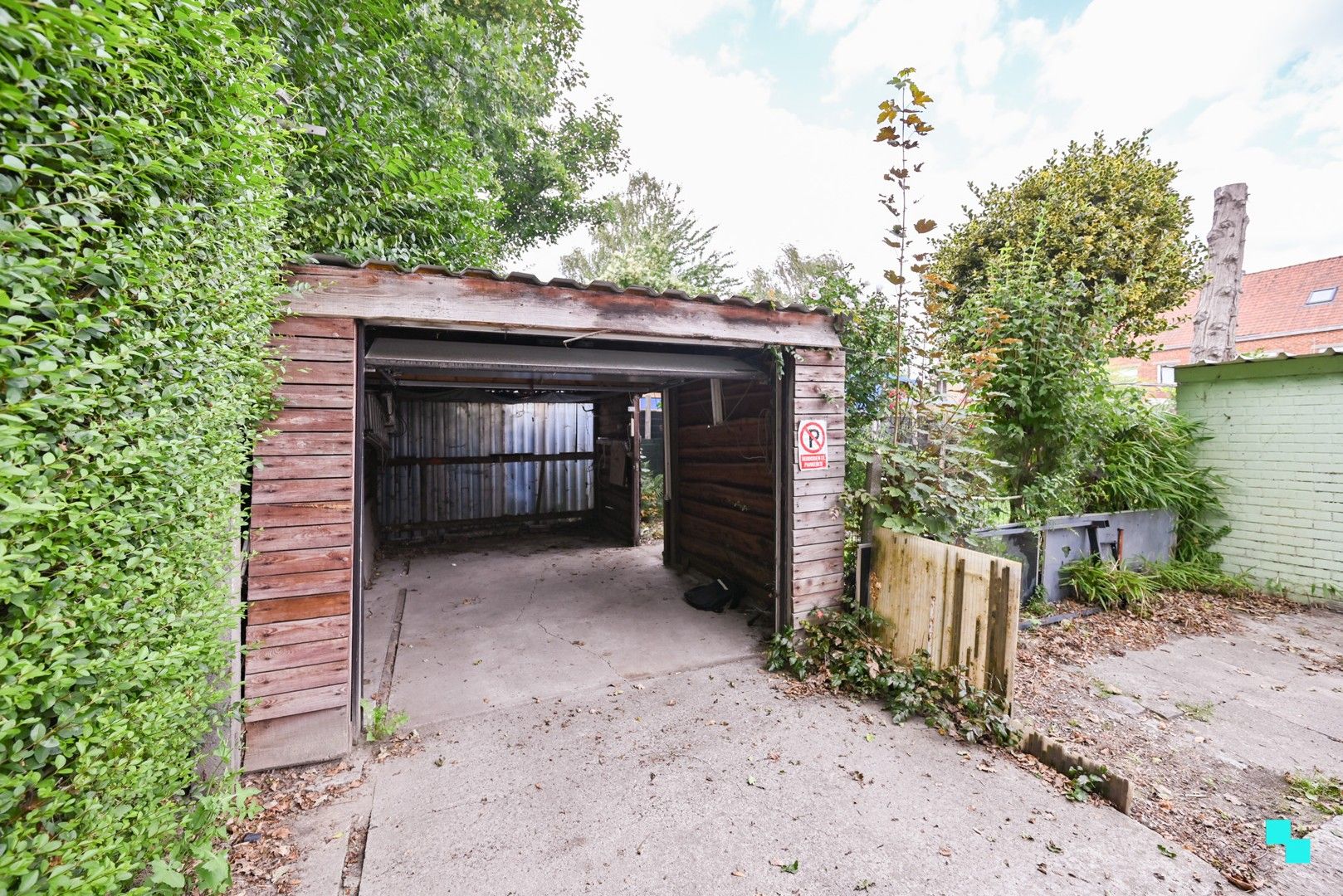 Eéngezinswoning met garage op grens Izegem / Lendelede foto 3