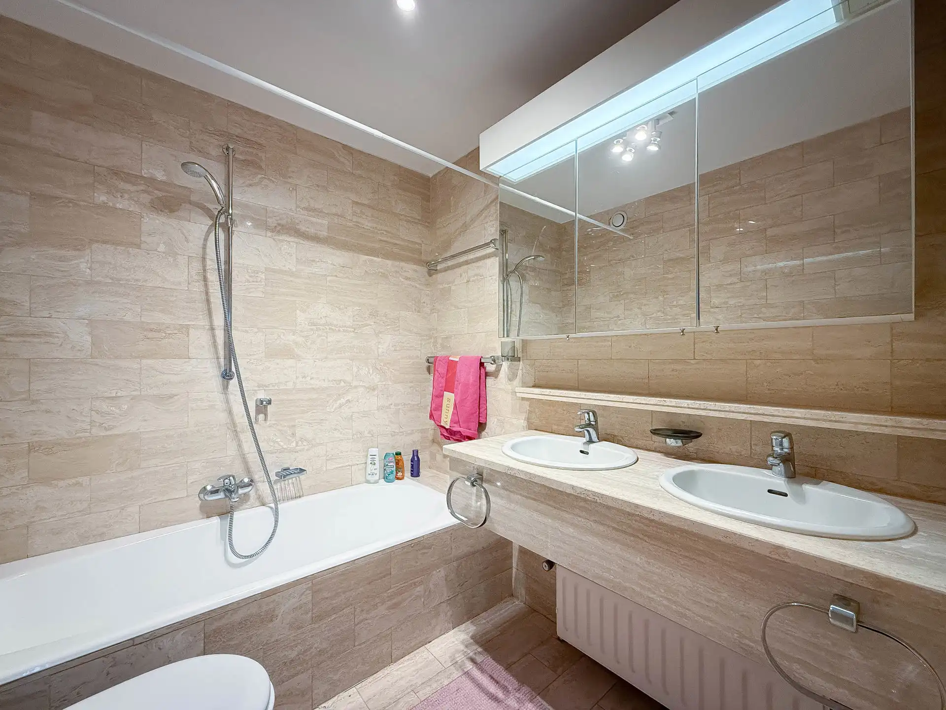 Zonnig appartement in villaresidentie met schitterend terras foto 13