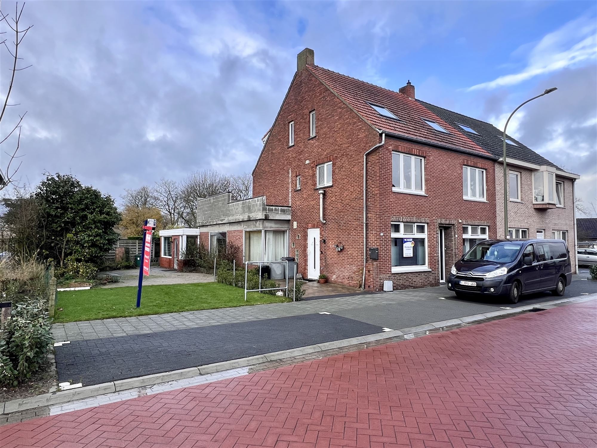 Gelijkvloers op te frissen pareltje te koop in Baarle-Hertog foto 26