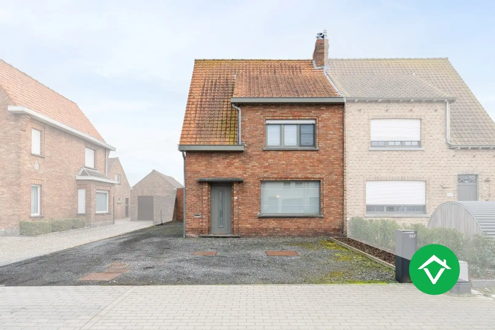 Instapklare woning met 2 slaapkamers en zicht op de groene velden te Eernegem foto 28