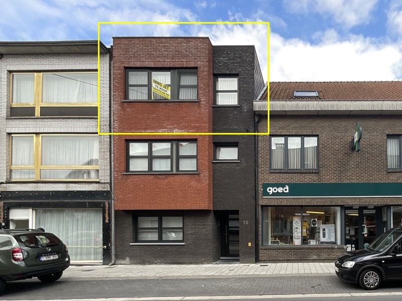 Instapklaar 2-slaapkamerappartement in het hart van Beveren foto 1