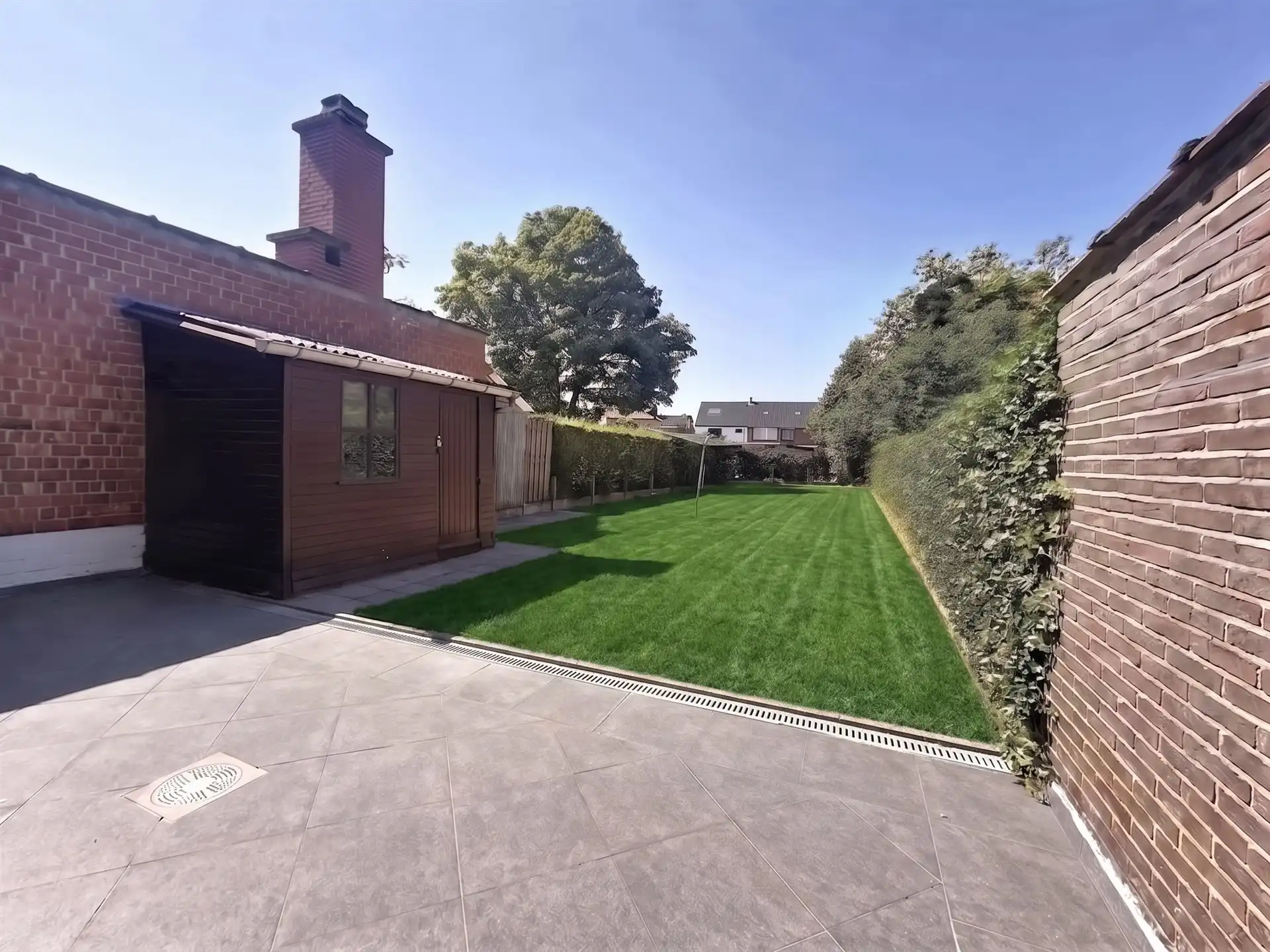 Instapklare woning op toplocatie in Belsele! foto 6