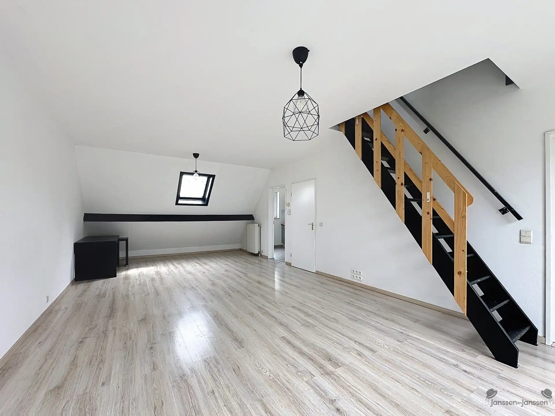Duplex appartement met 2 slk en ruim terras foto 3