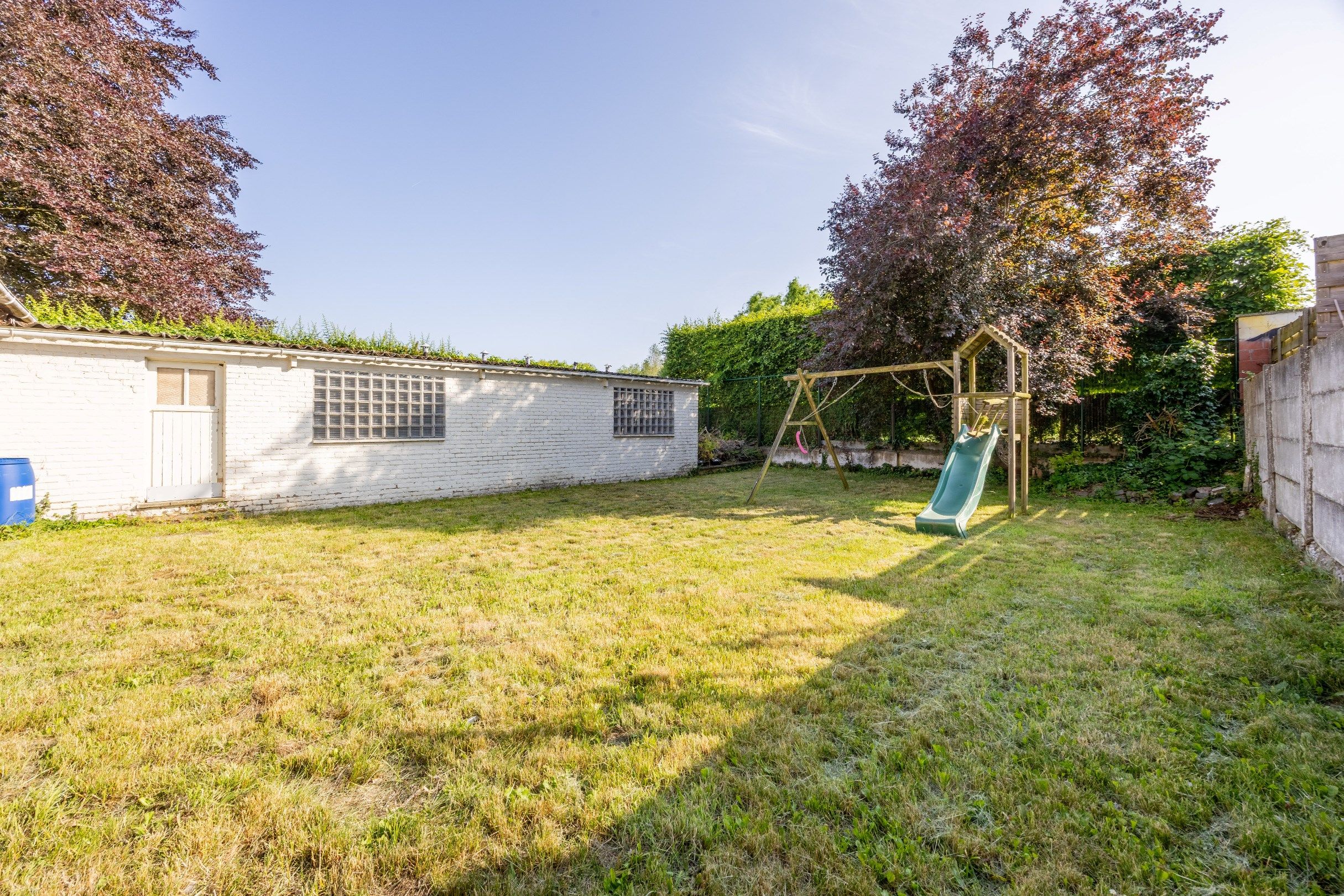 Gebouw voor gemengd gebruik met atelier op 568 m² foto 11