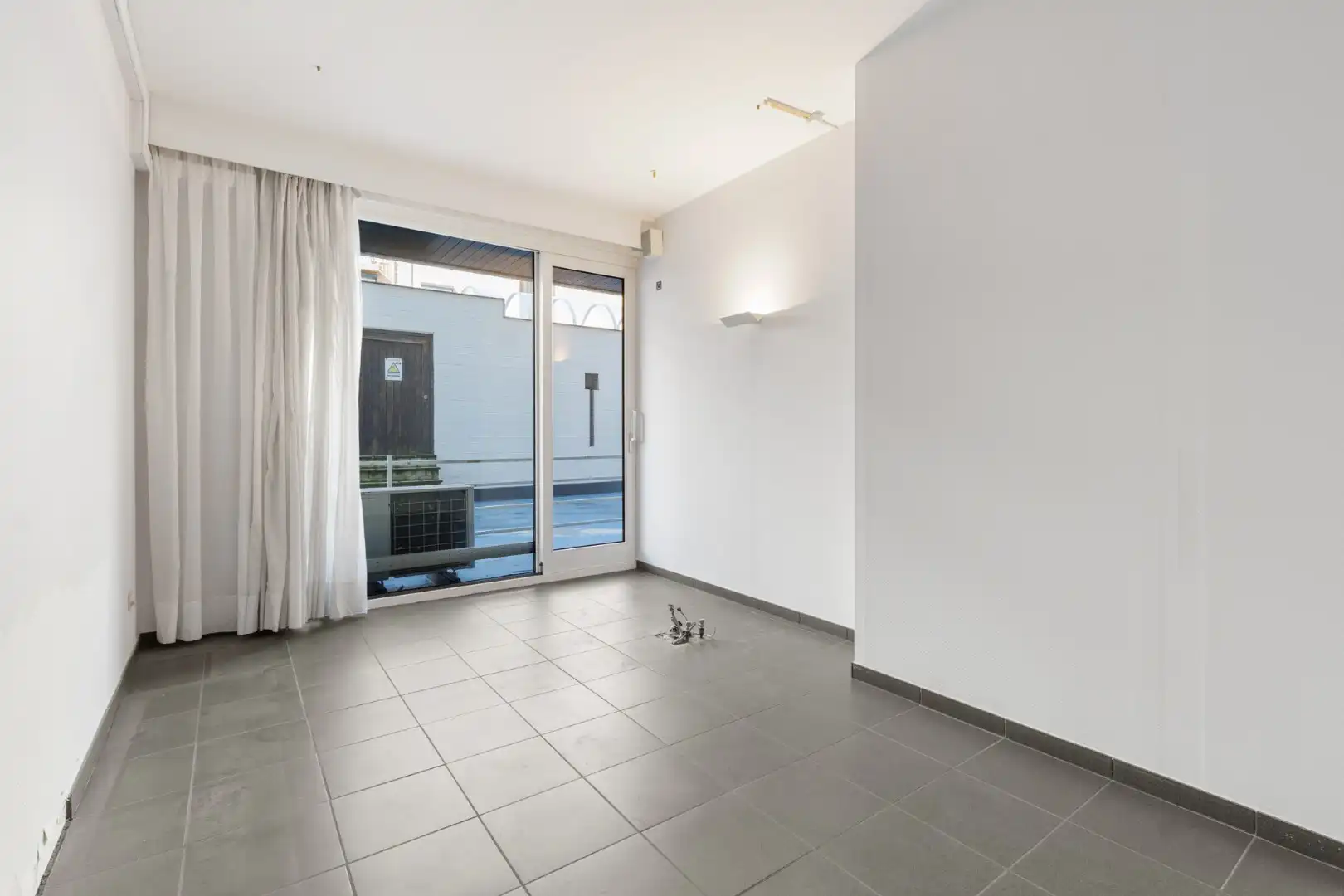 Gelijkvloers appartement met 4 slaapkamers in het centrum van Knokke foto 7