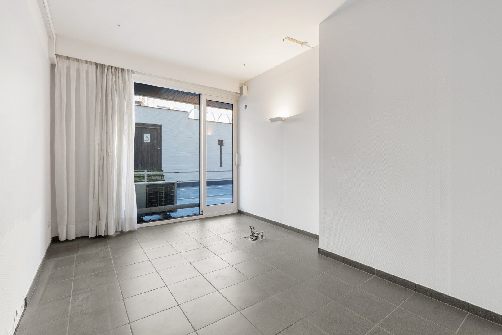 Gelijkvloers appartement met 4 slaapkamers in het centrum van Knokke foto 7