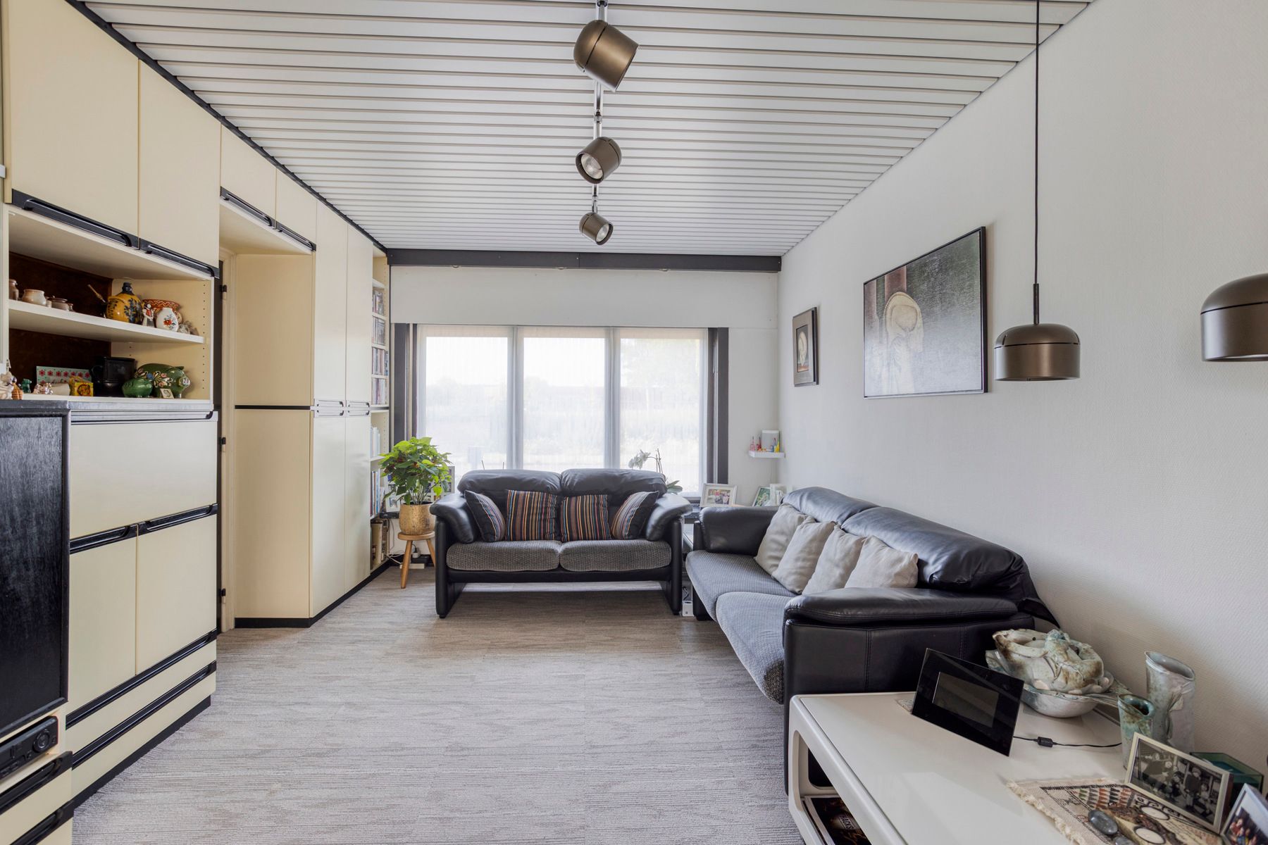 Instapklare halfopen woning op toplocatie in Sint-Niklaas foto 5