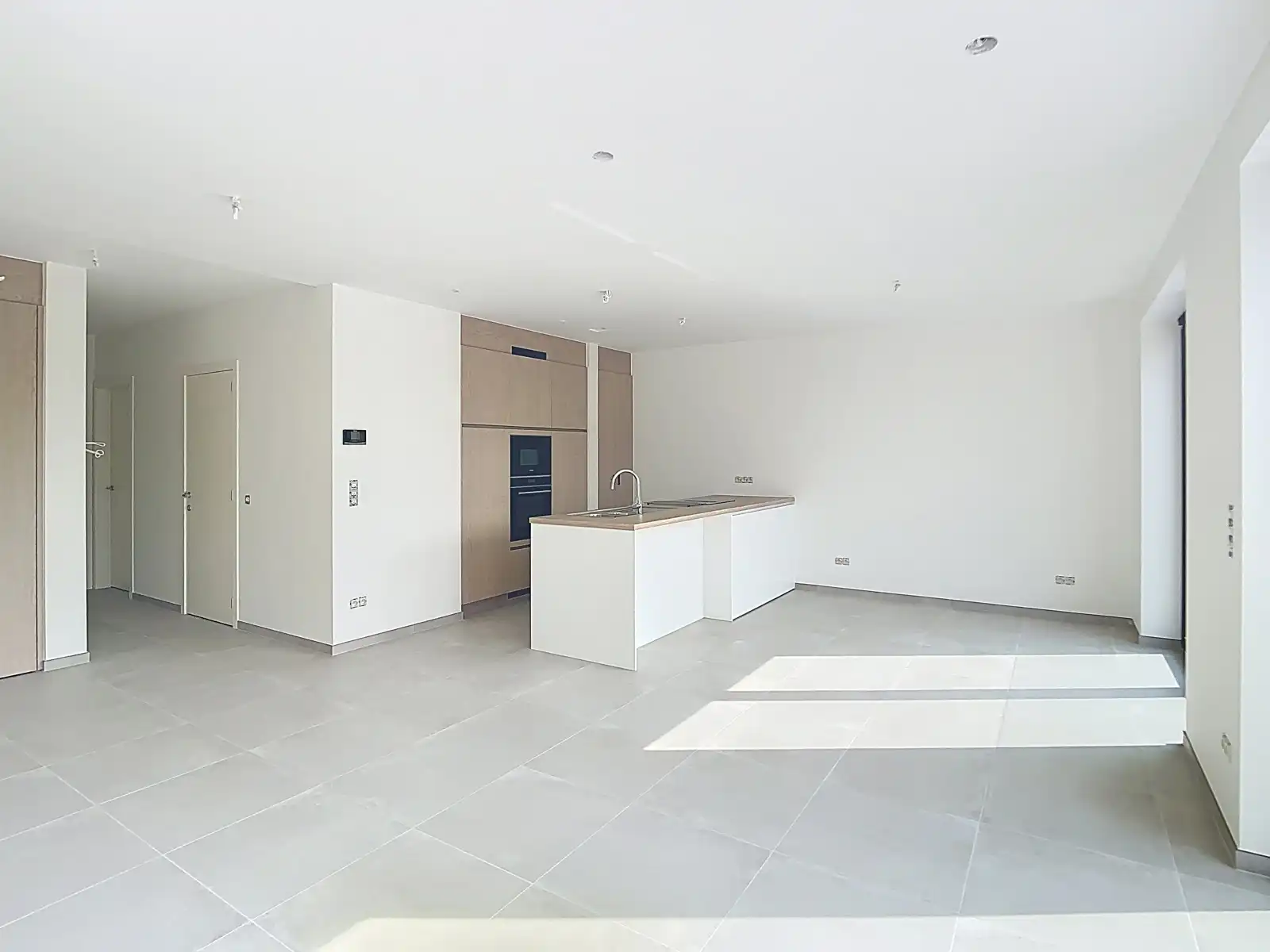 Appartement te huur foto {{pictureIndex}}