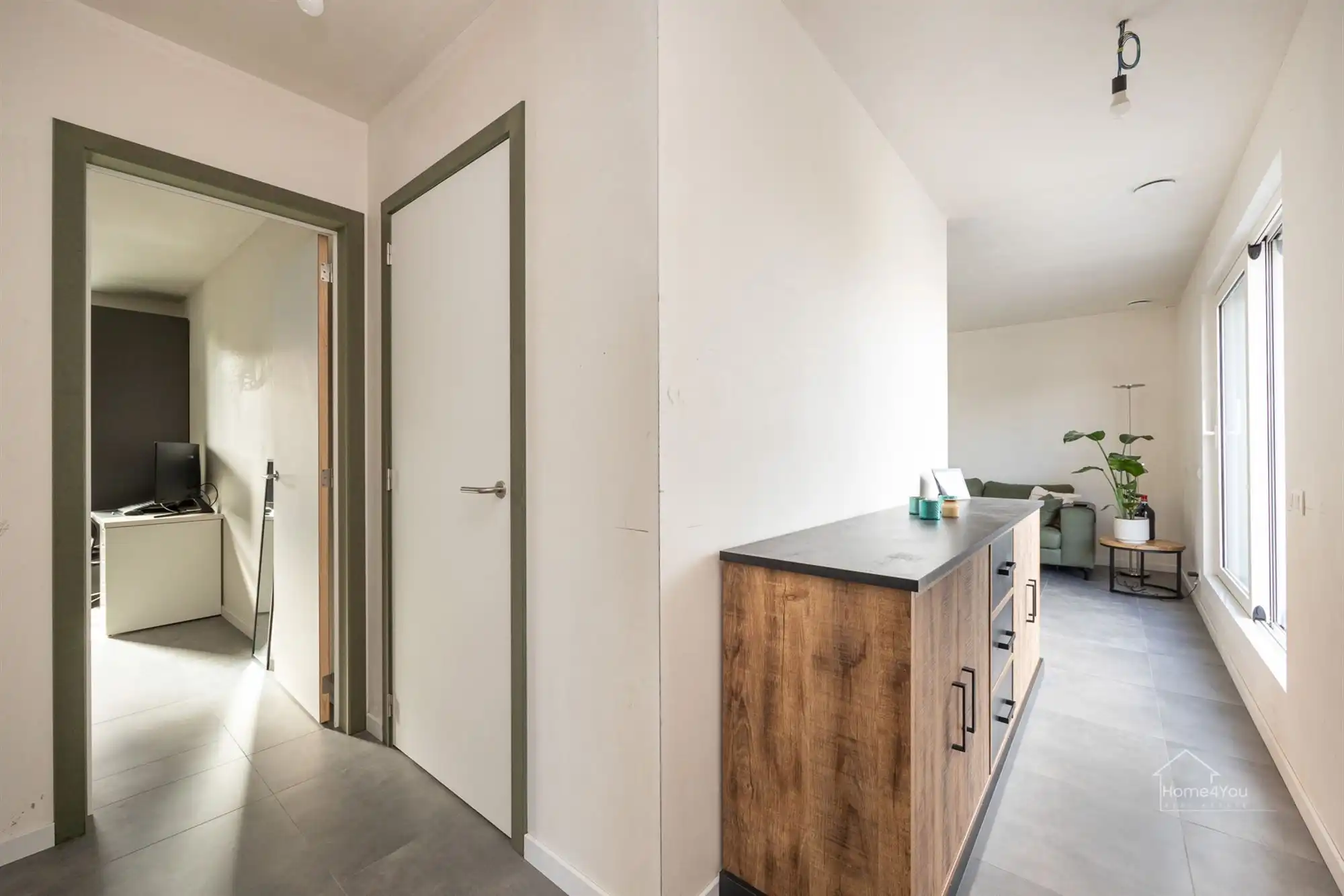 Nieuwbouw appartement met ruim terras foto 10