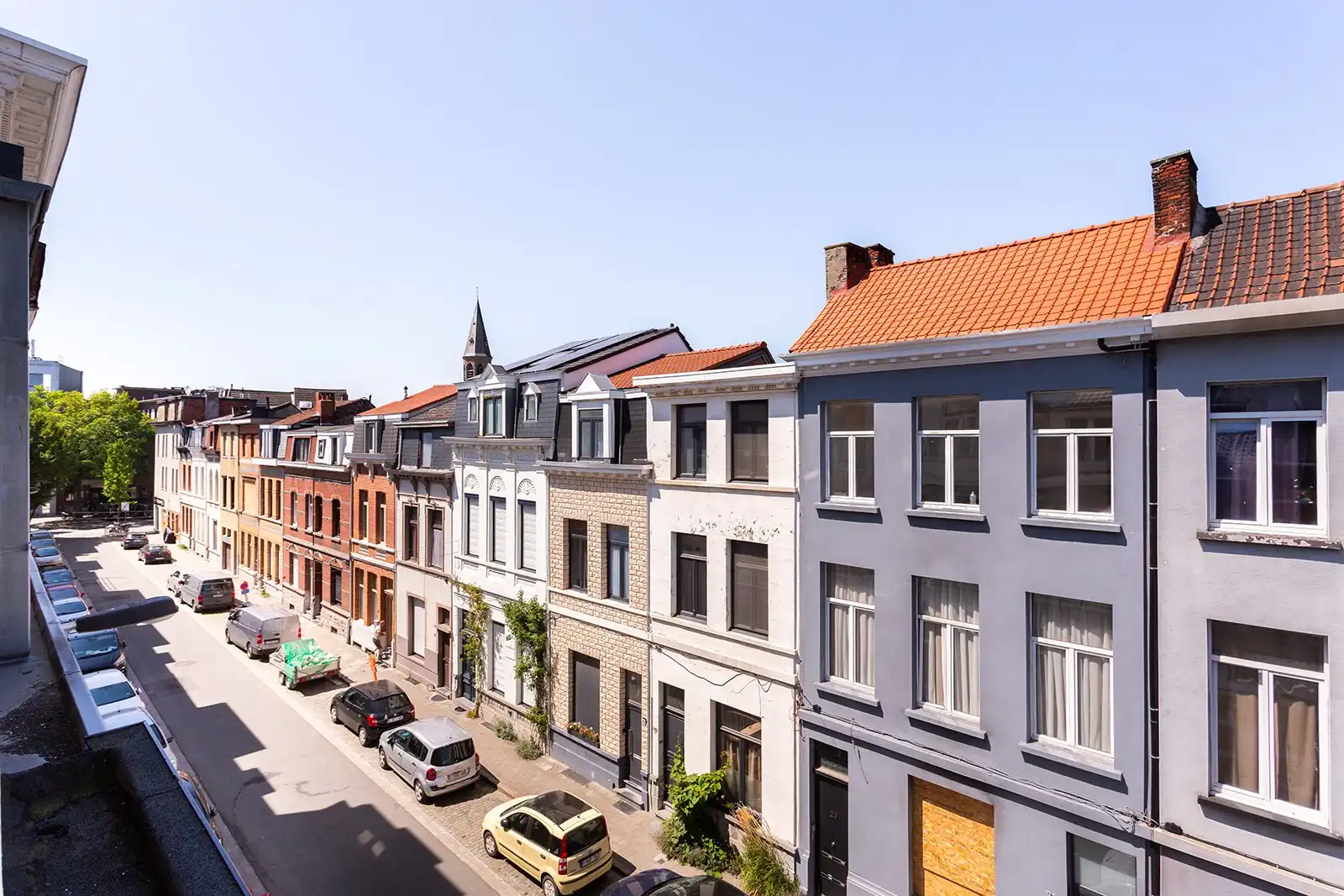 Karaktervolle voorgevel met leuke buitenruimte foto 17
