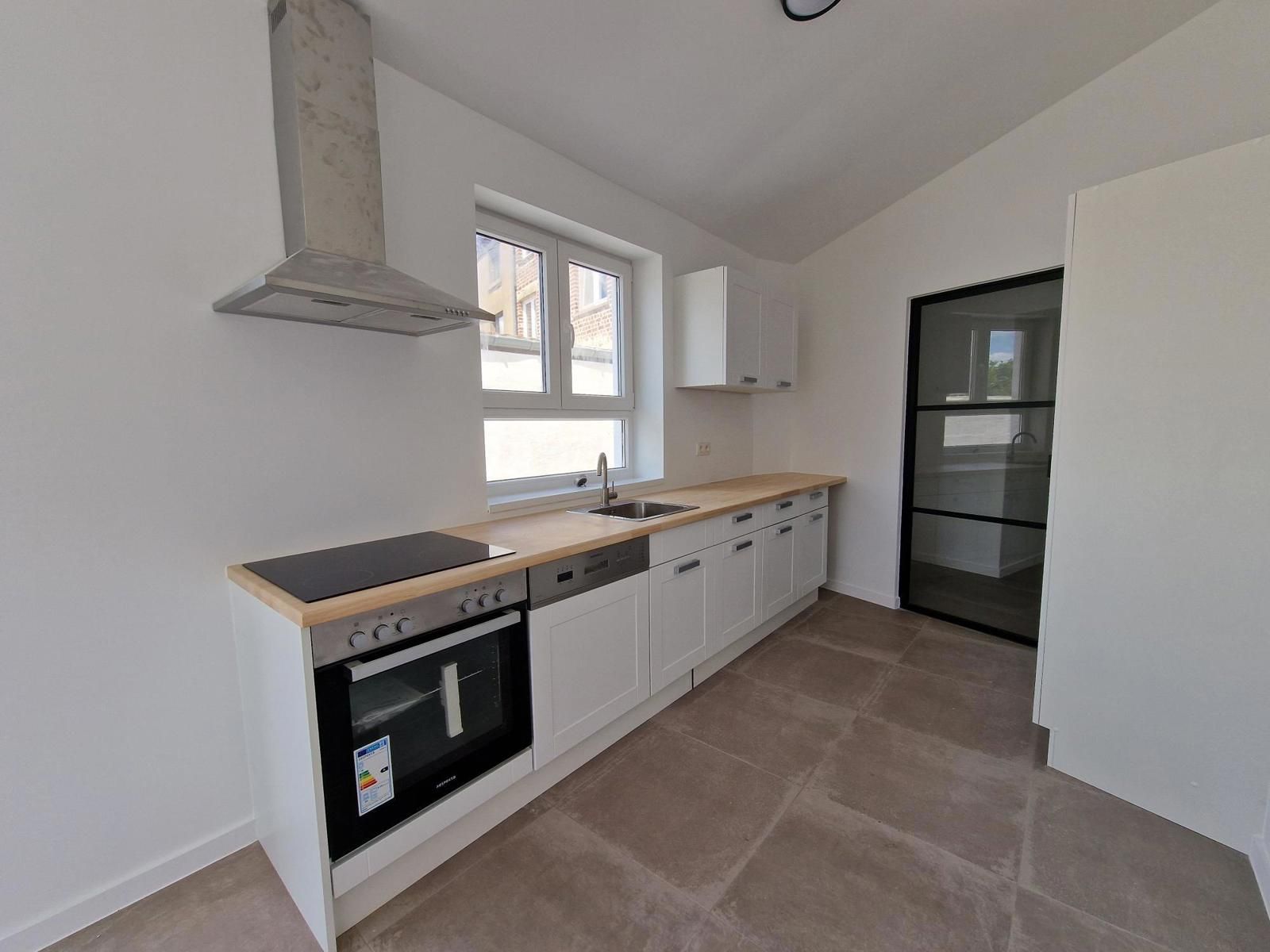 Gerenoveerde woning 3 slpks 2 badks te Landen foto 11
