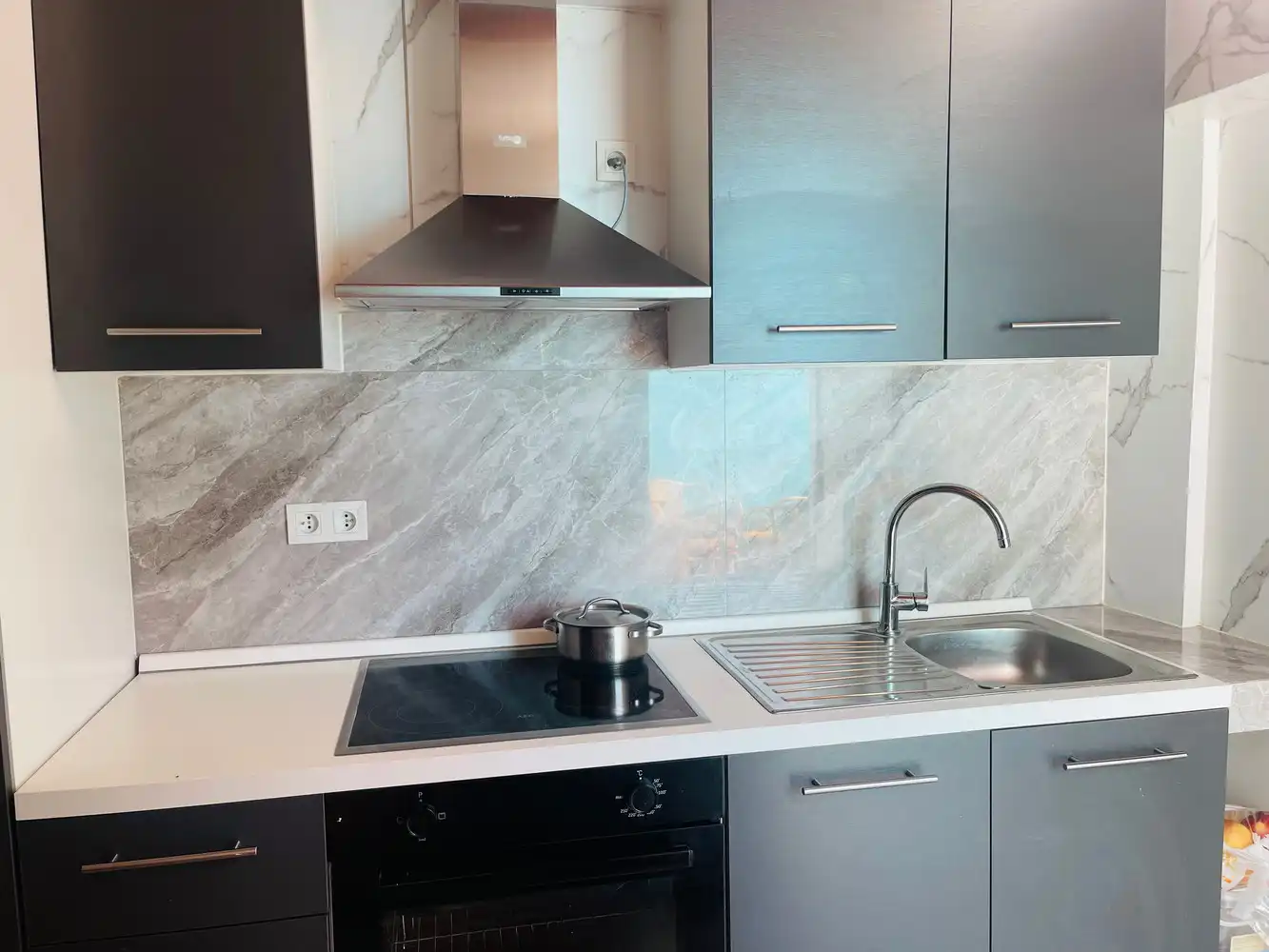 Ruime woning met 3 slaapkamers foto 13