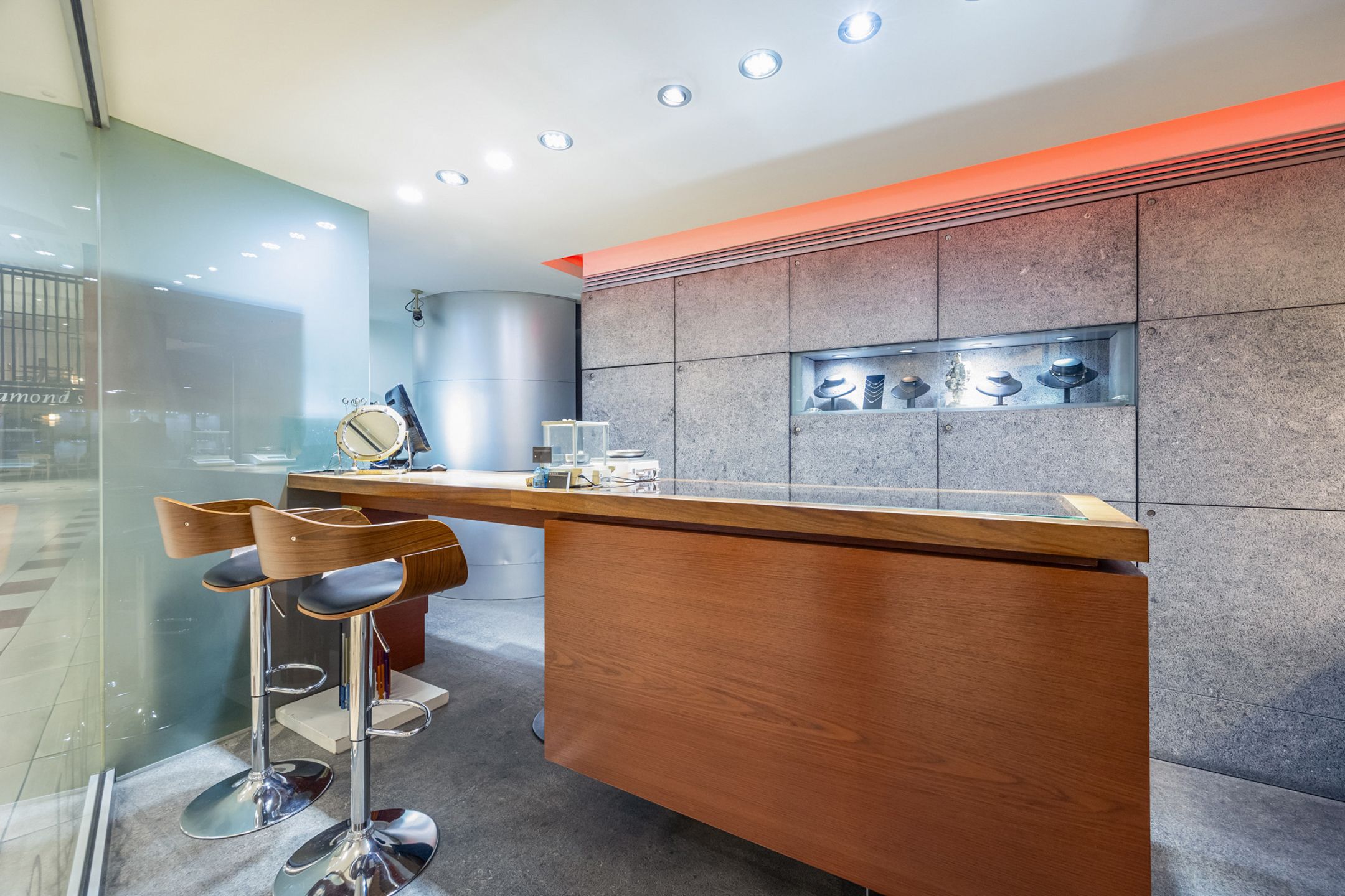 Top gelegen hoekpand in de Empire Center Diamantwijk foto 2