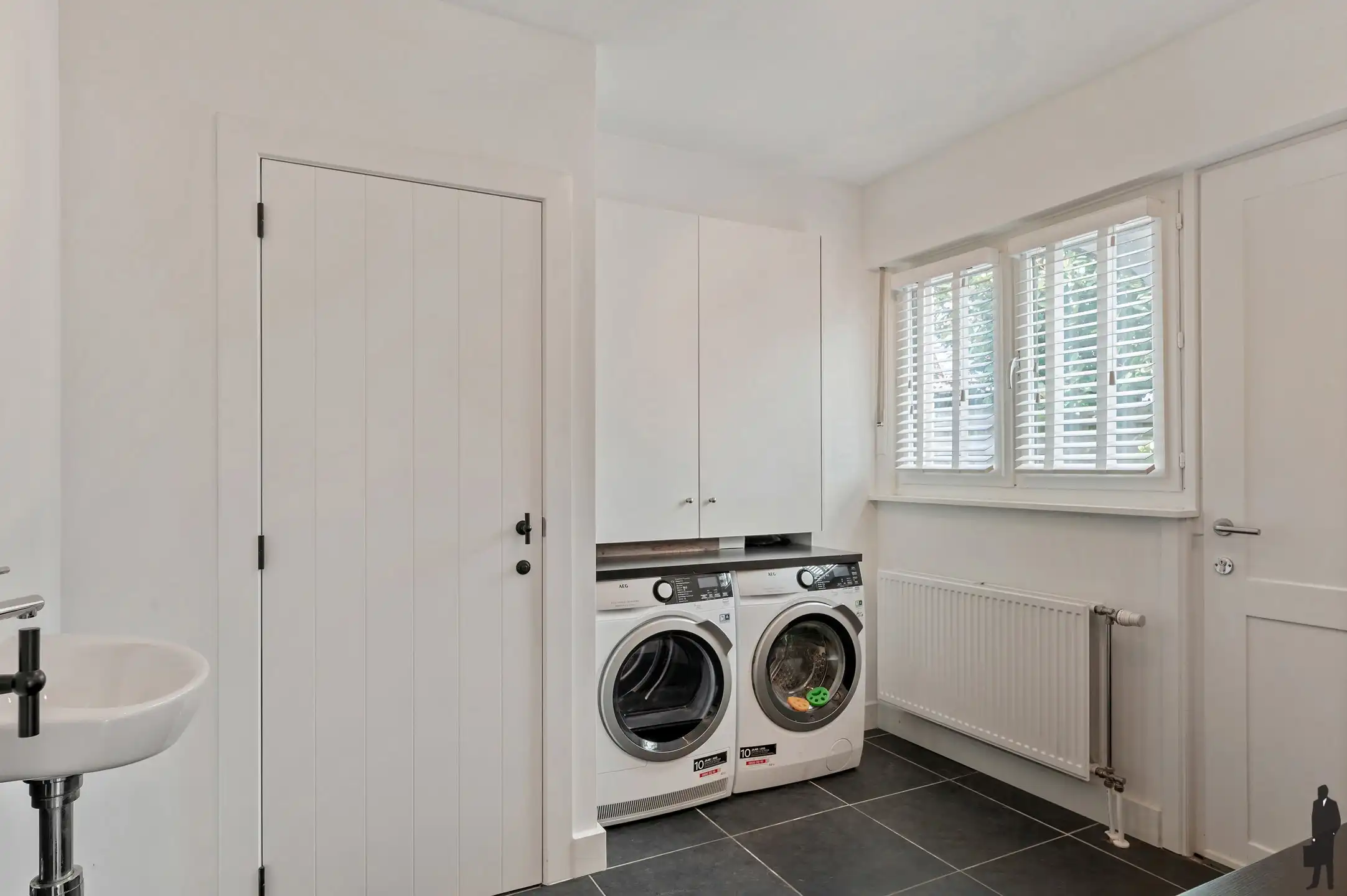 NIEUWE VOORWAARDEN! Tijdloze, vrijstaande woning met 4 slpk. gelegen in het centrum van Wortel - Hoogstraten. foto 22