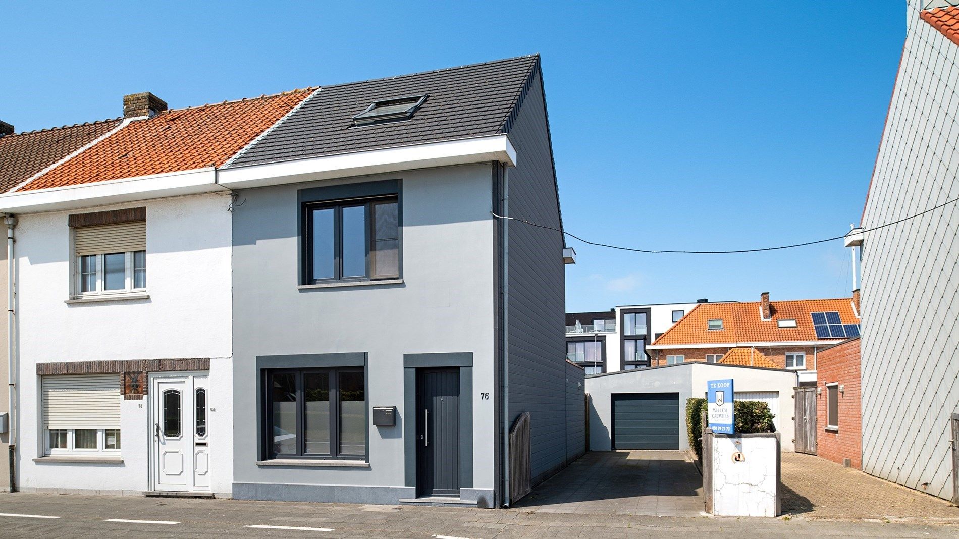 Mooie halfopen woning met garage, oprit en stadstuin foto {{pictureIndex}}
