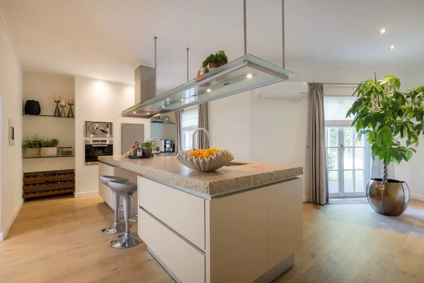 Exclusieve villa waar ruimte, rust, privacy en ontspanning uitzonderlijk gecombineerd worden foto 13