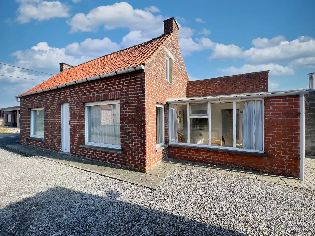Landelijke woning op uniek perceel van ca. 1550 m² foto 11