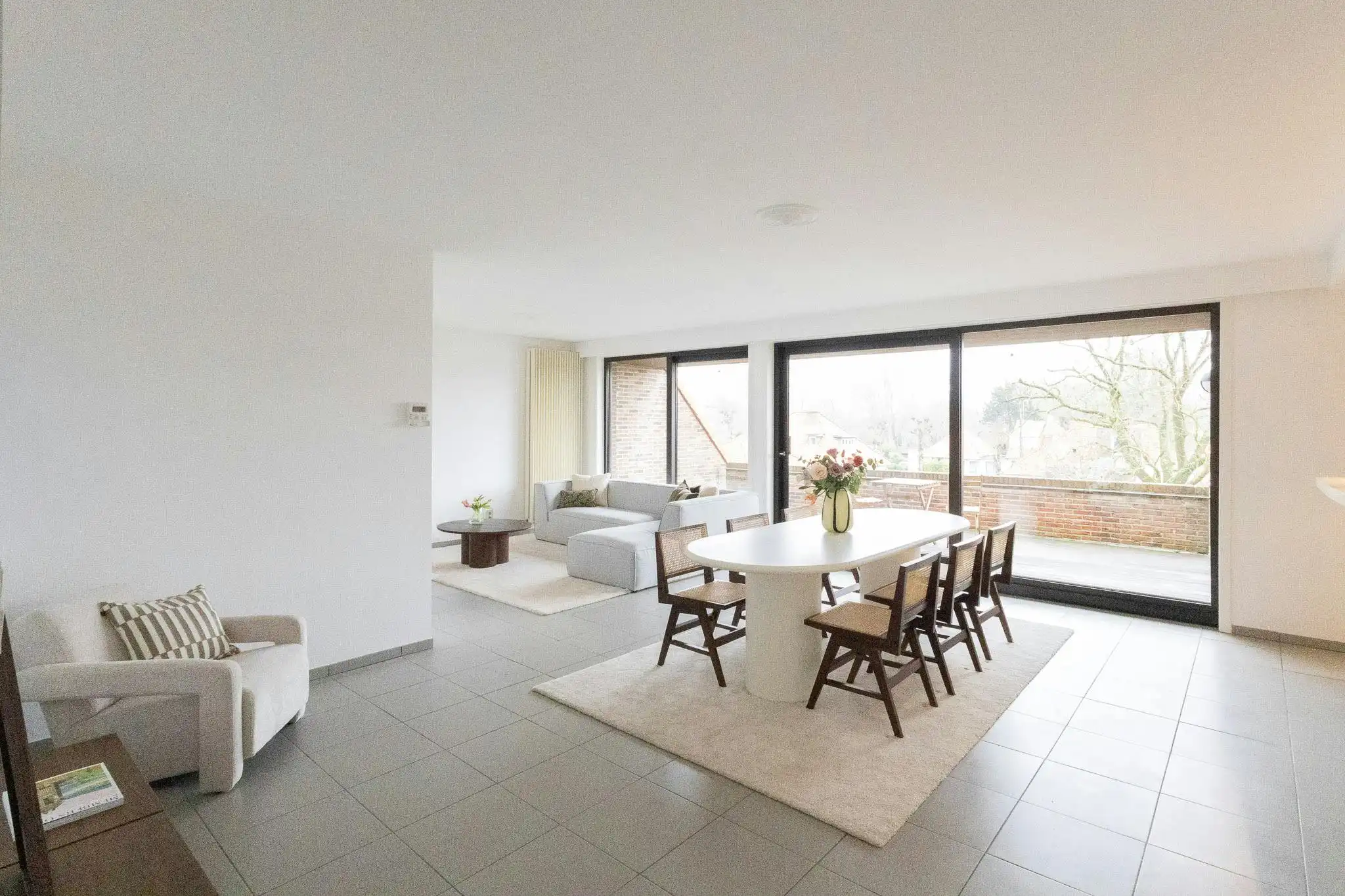 Appartement (108 m²) met 3 slaapkamers en terras in Koksijde foto {{pictureIndex}}