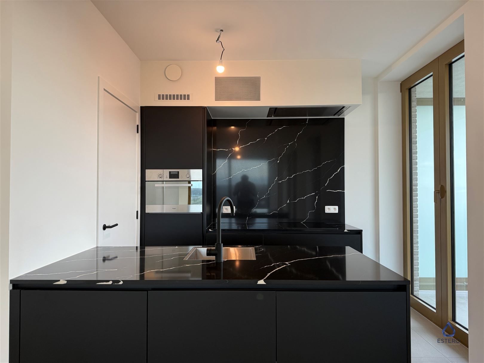 Nieuwbouwappartement met dubbel terras op een toplocatie foto 7