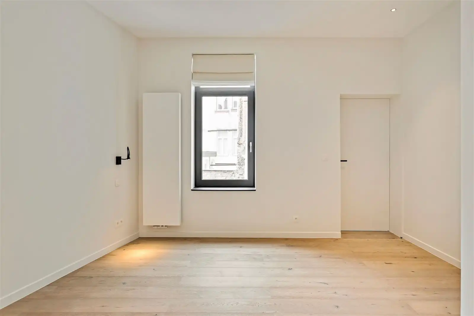 Ruimte, stijl en licht in dit stijlvol gerenoveerd 3 SLPK appartement.  foto 14
