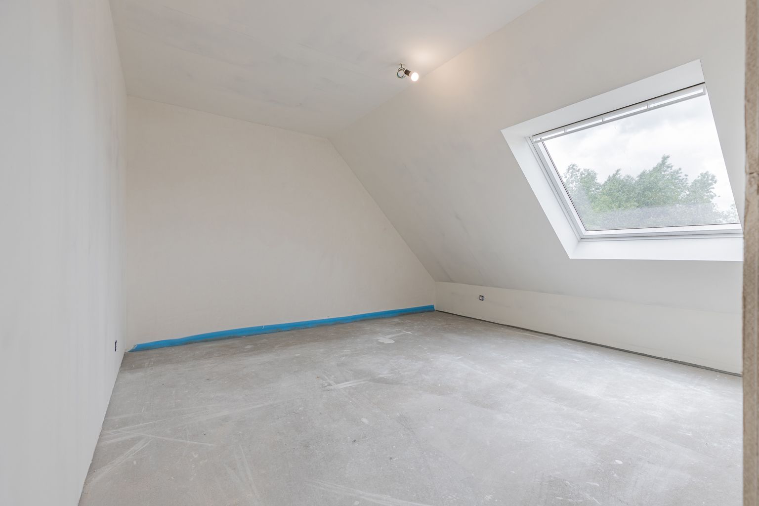 Rustig gelegen nieuwbouwwoning met 4 slaapkamers! foto 14