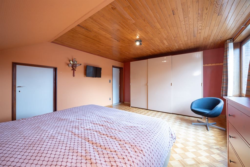 Hoogwaardig afgewerkte, vrijstaande woning  foto 15