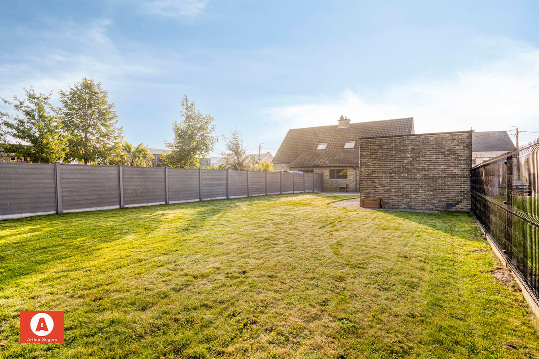 Energiezuinige woning met 3 slaapkamers, garage en tuin foto 3