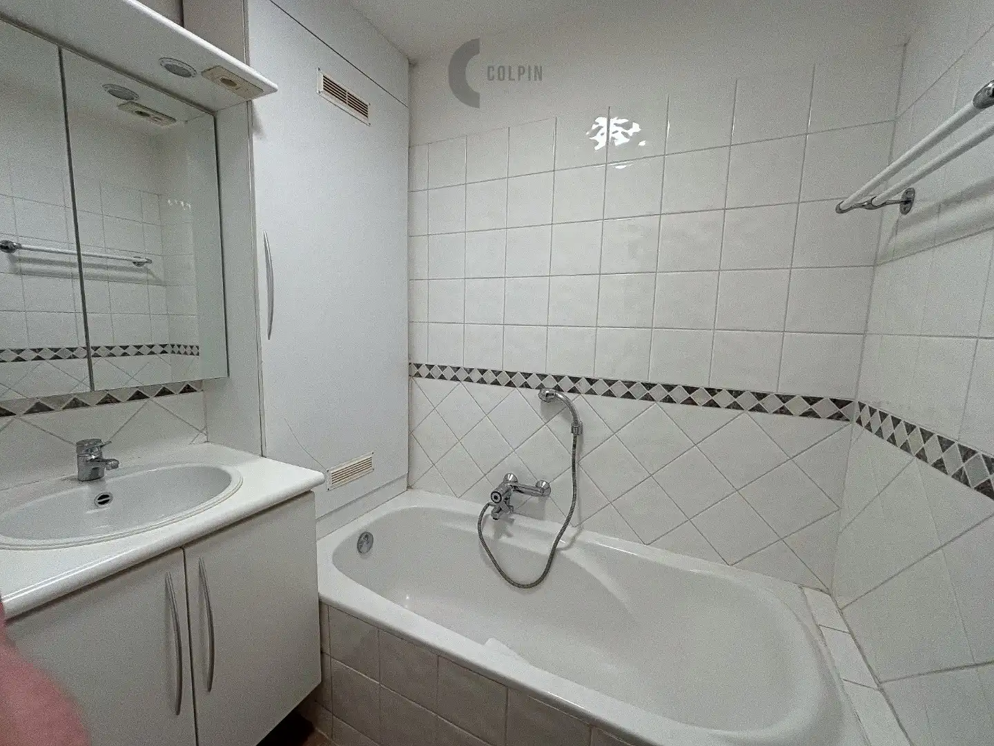 Ruime penthouse met frontaal zeezicht in Duinbergen foto 14