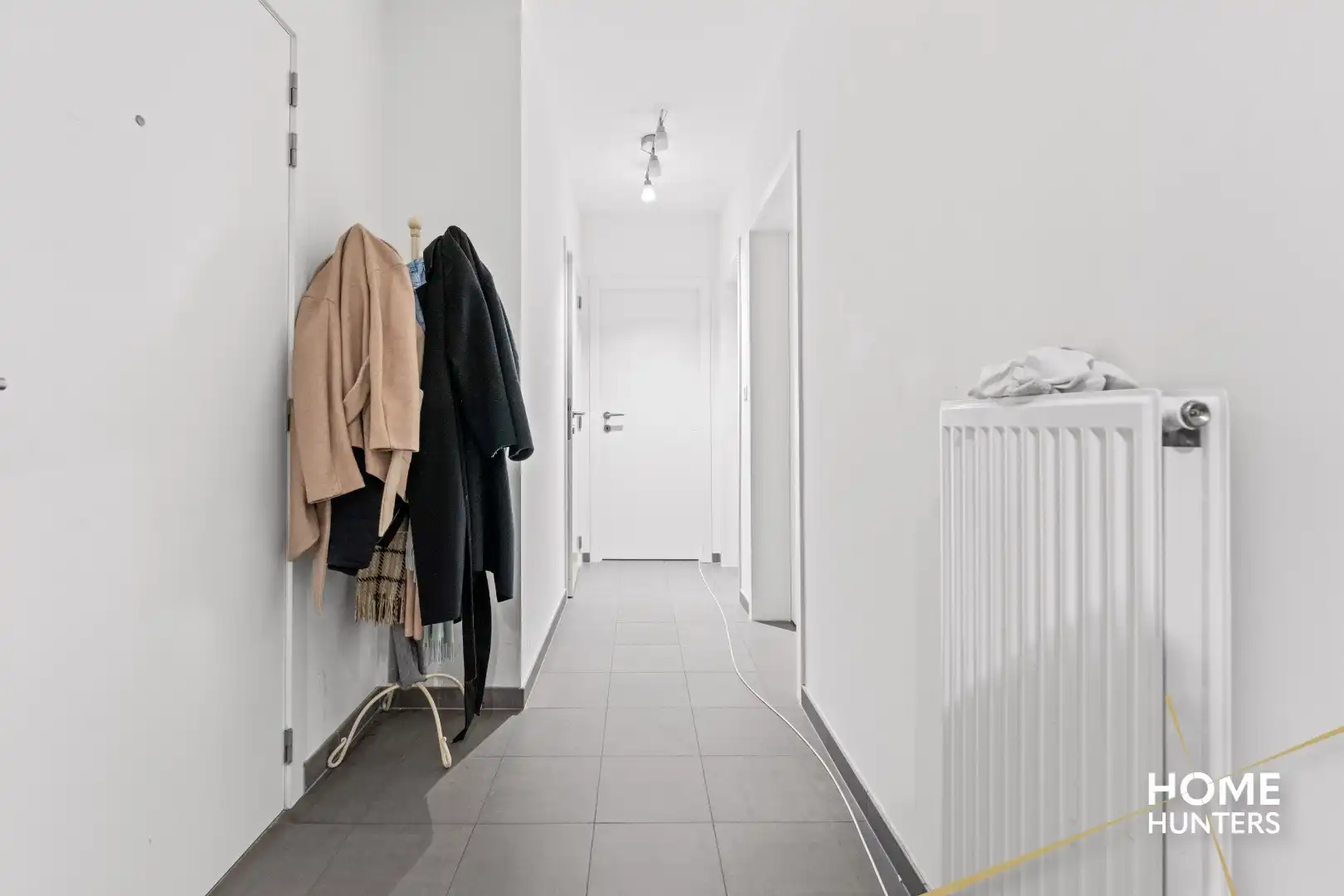 Charmant en lichtrijk appartement met terras op gunstige ligging vlak bij Brussel! foto 2