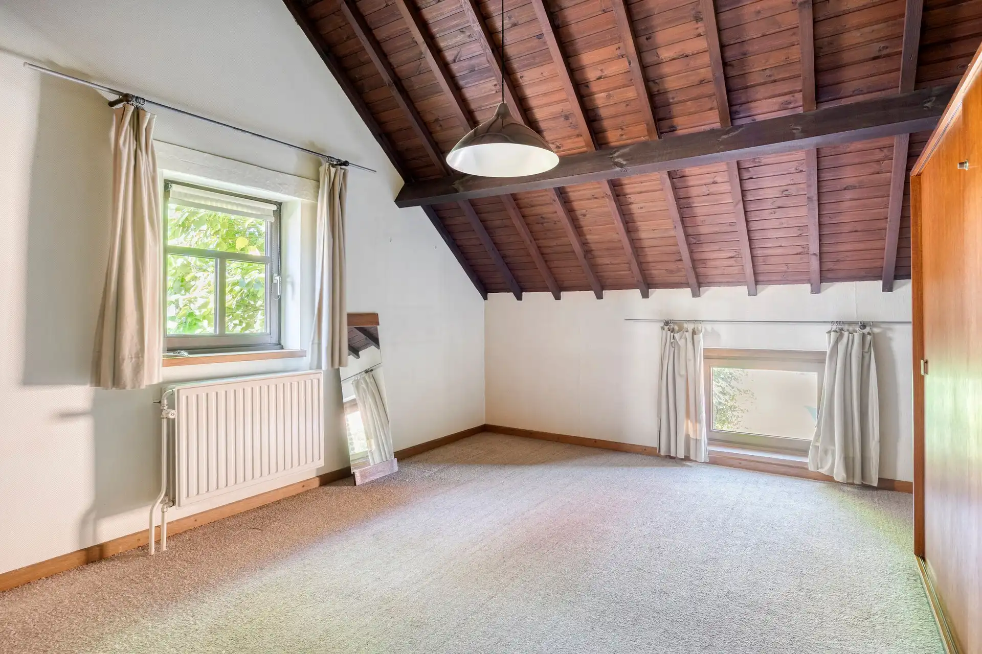 Charmante, te renoveren woning met karakter, binnenkoer en tal van mogelijkheden in Godsheide foto 10
