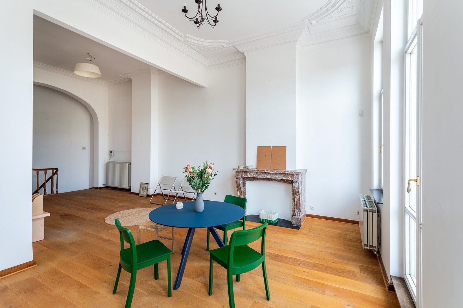 Charmante herenwoning of kantoorgebouw met zicht op de Waalsekaai foto 12